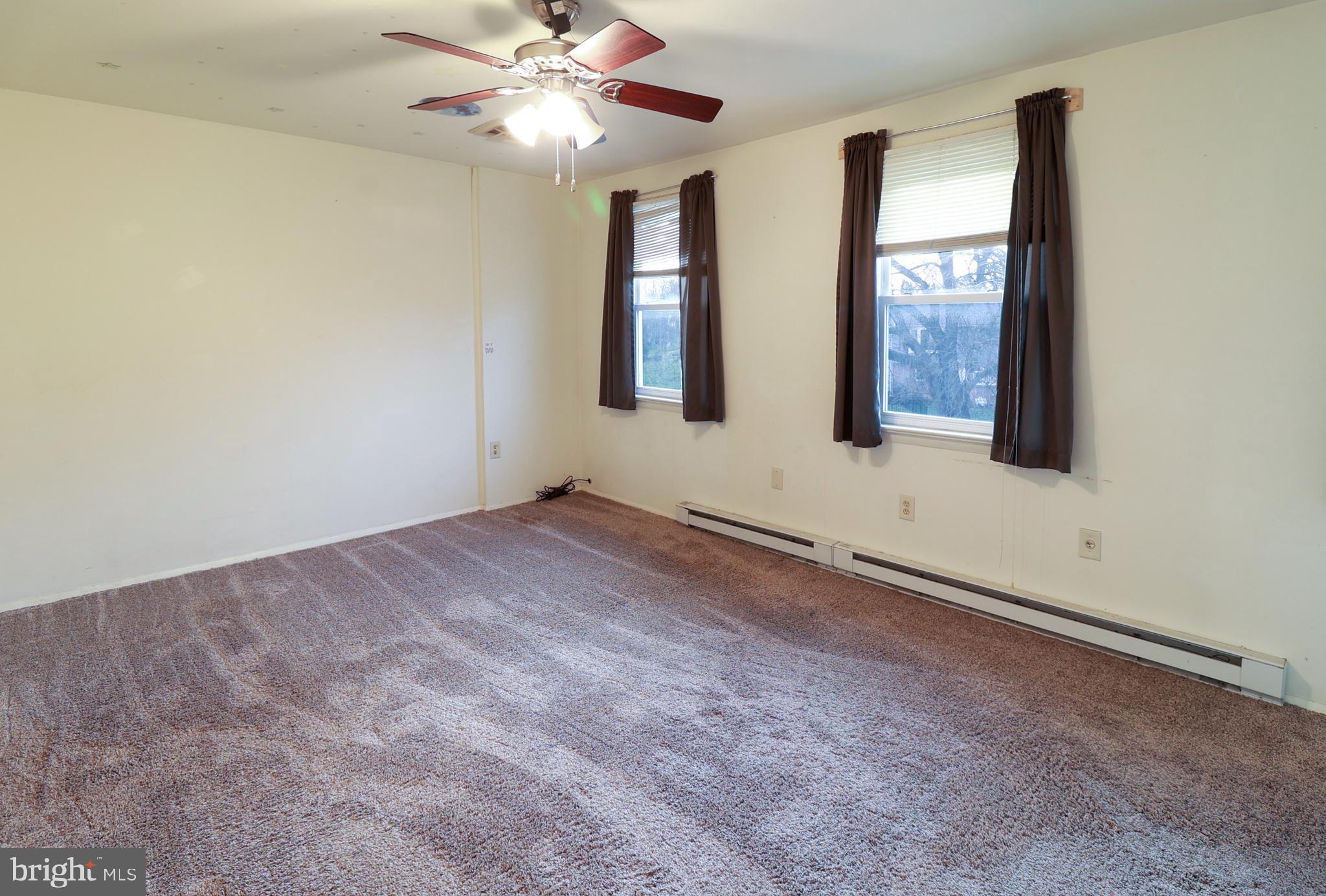 SALEM PARK - Residential