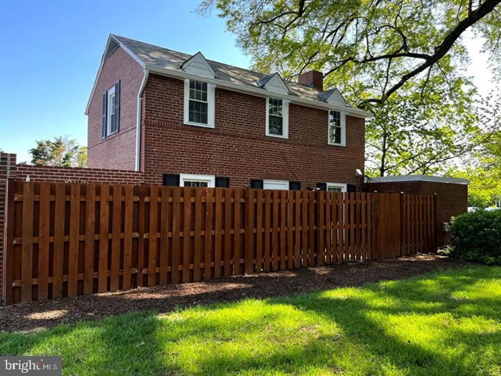 Additional image 6 of 4401 Arlington Boulevard, Arlington, VA 22203