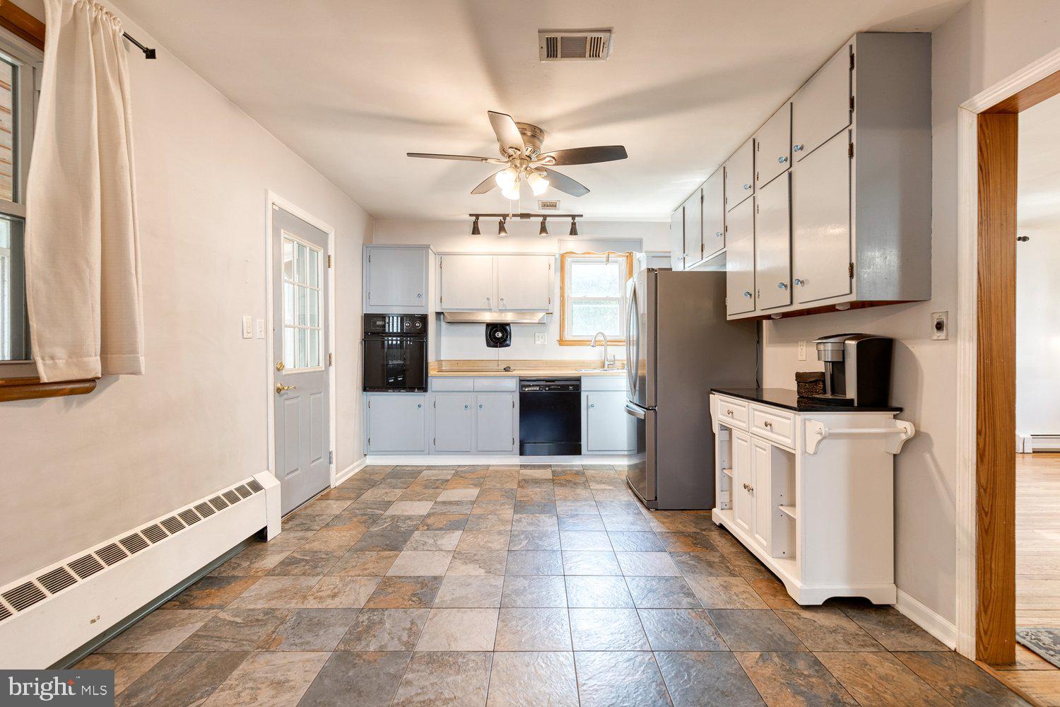 BACK RIVER HIGHLANDS - Residential