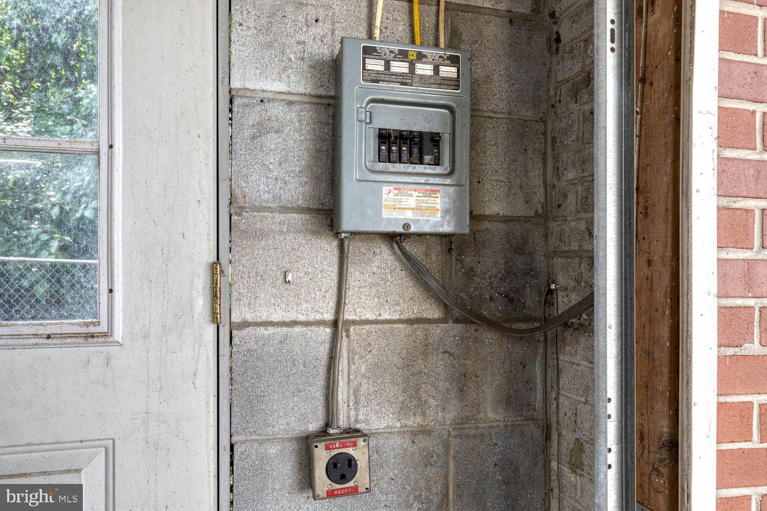 BACK RIVER HIGHLANDS - Residential