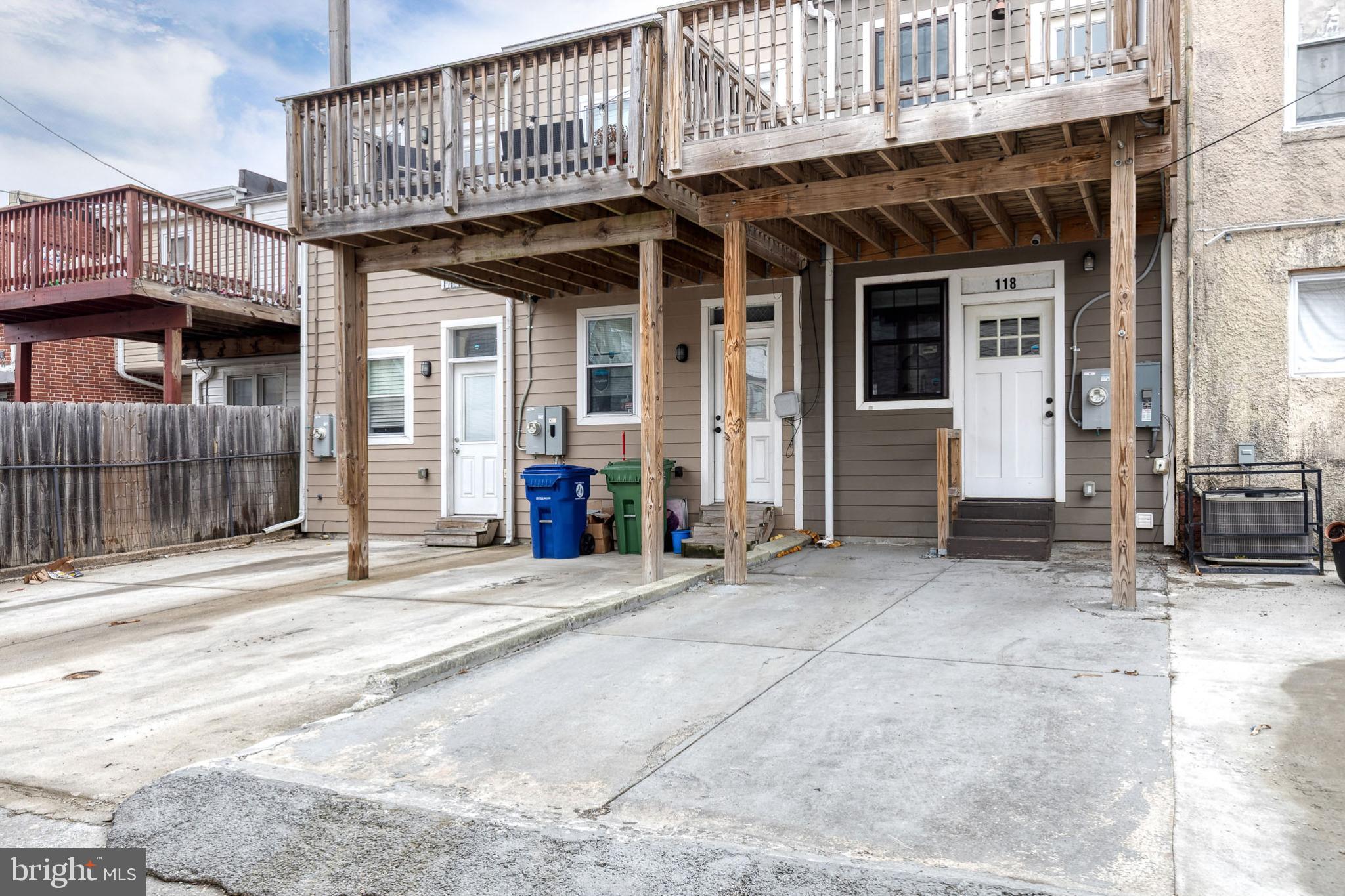 HIGHLANDTOWN - Residential