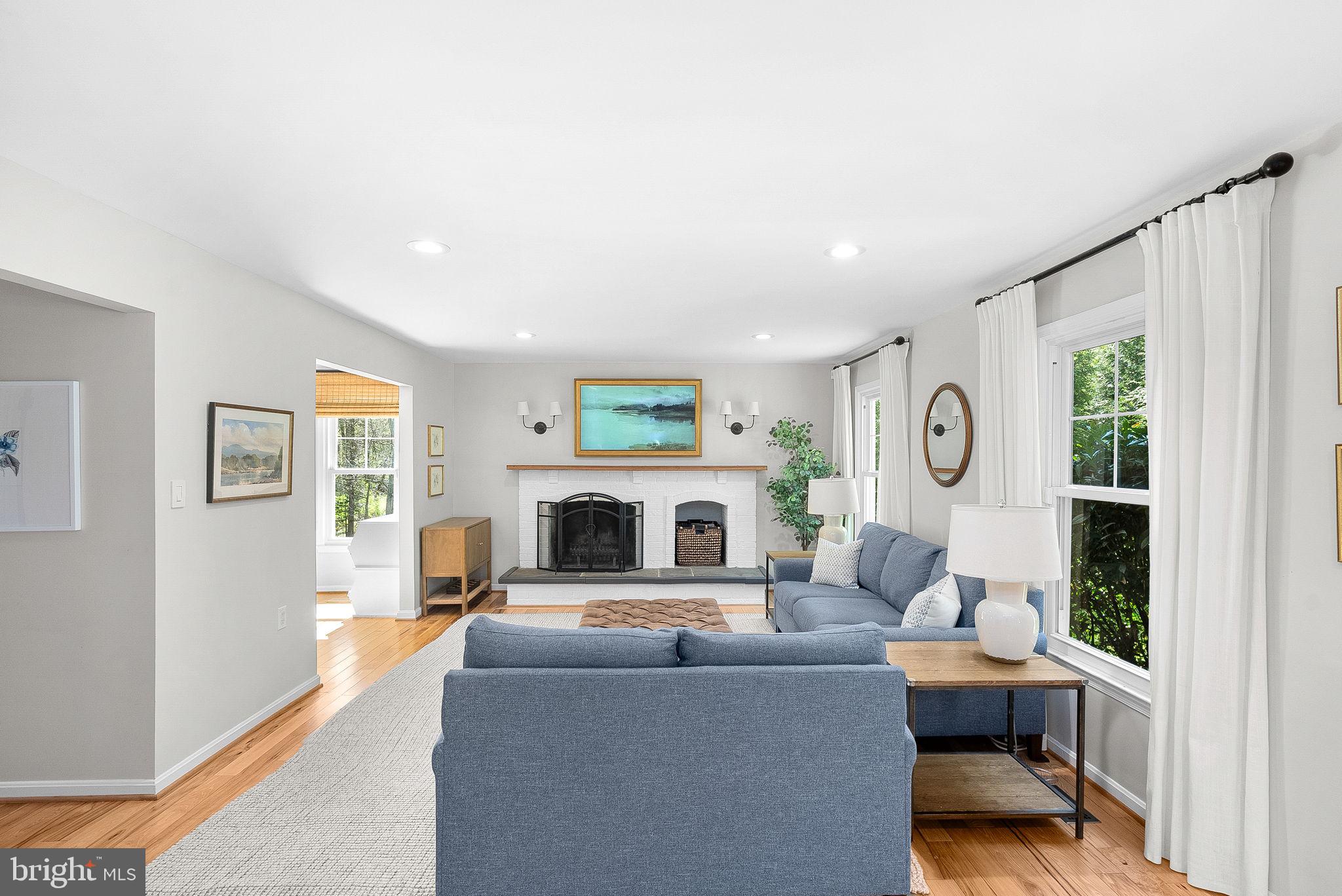 HICKORY CREEK - Residential