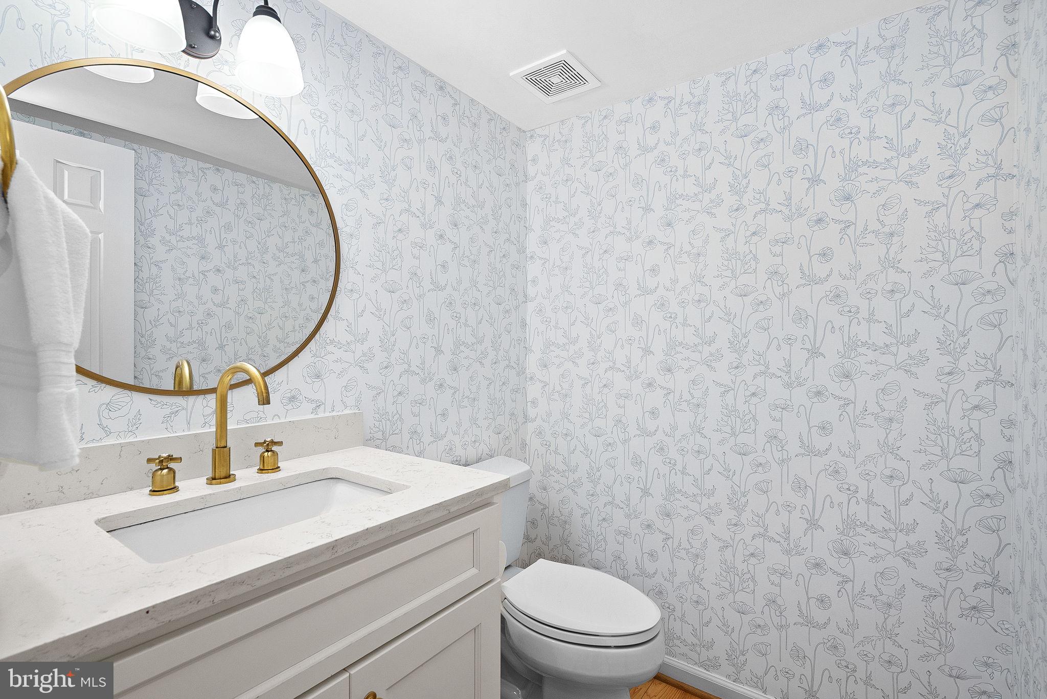 HICKORY CREEK - Residential