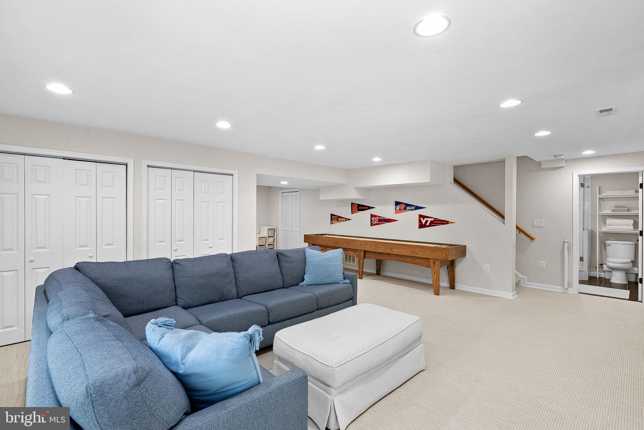 HICKORY CREEK - Residential