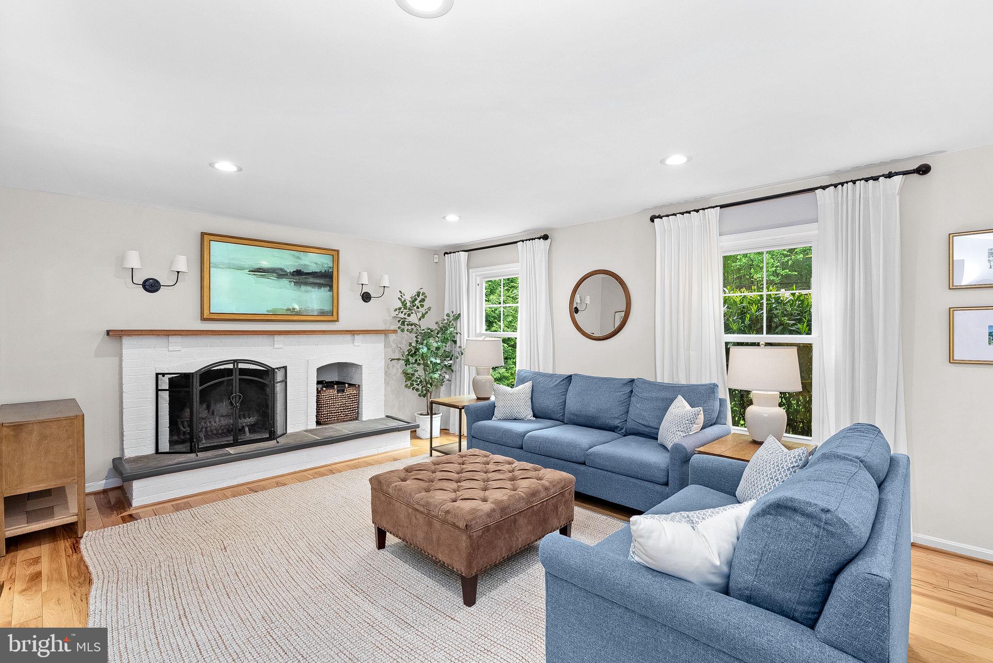 HICKORY CREEK - Residential