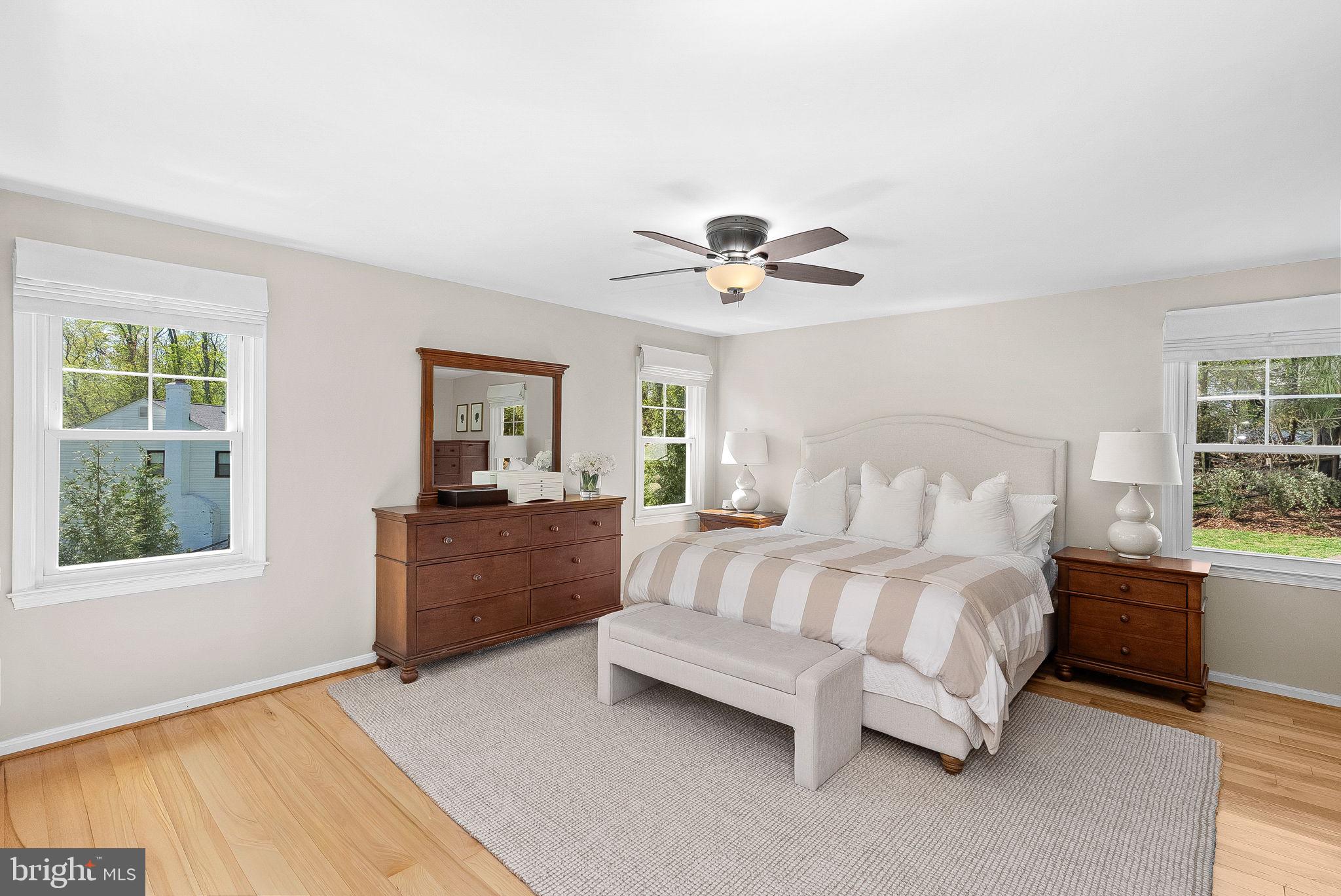 HICKORY CREEK - Residential