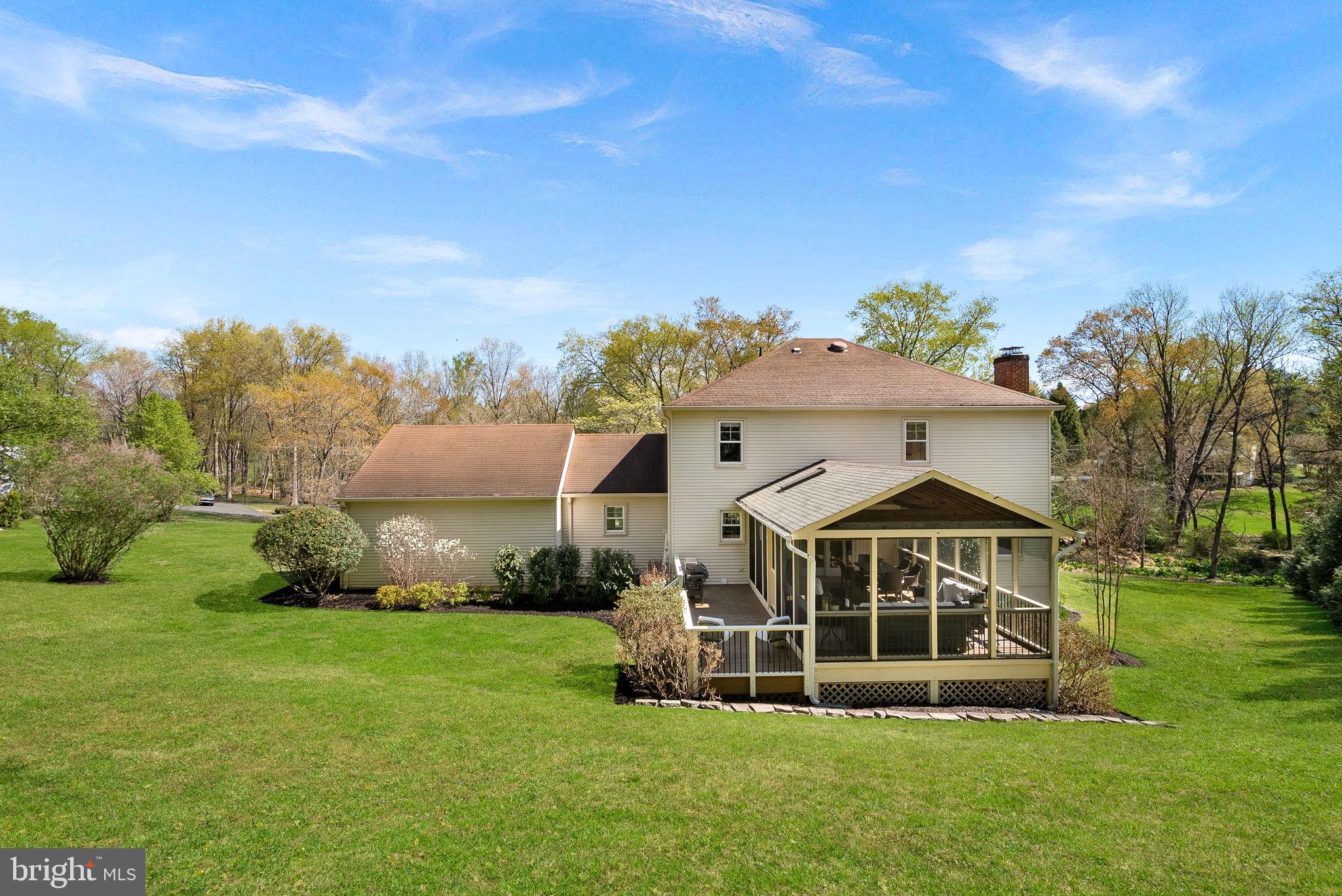 HICKORY CREEK - Residential