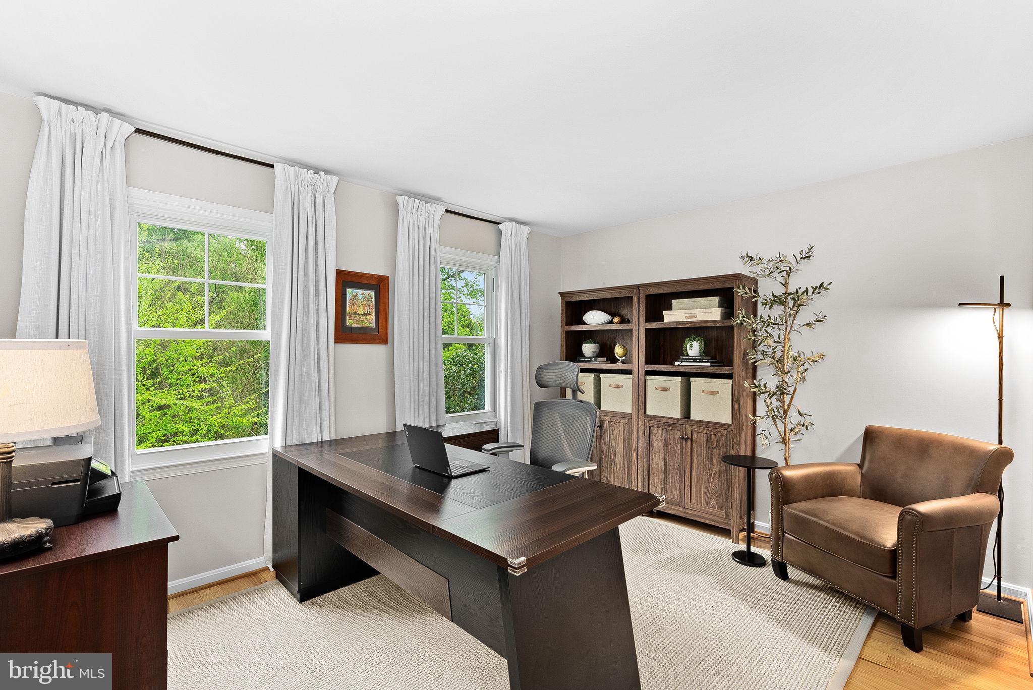 HICKORY CREEK - Residential