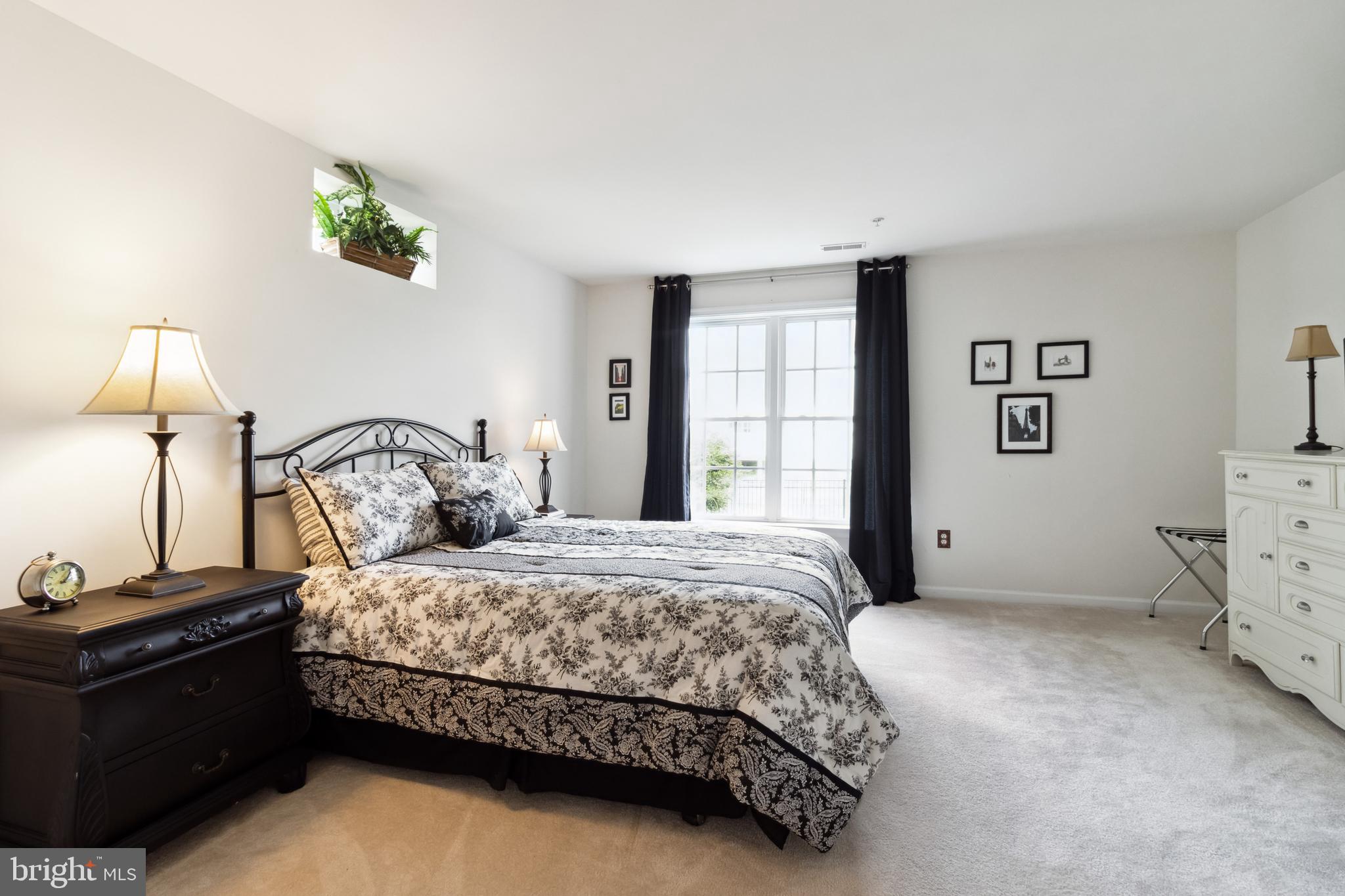 CARROLL VISTA - Residential