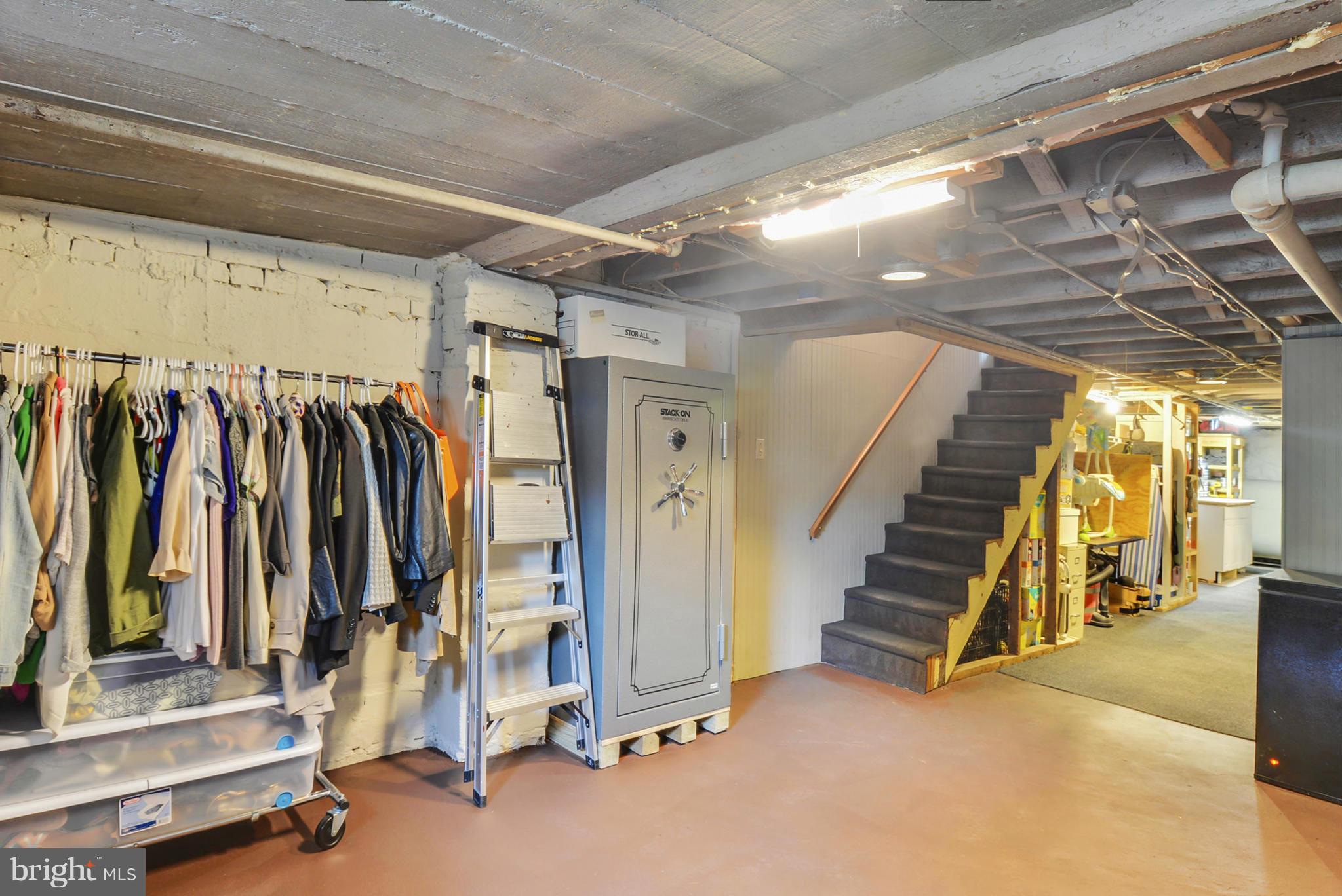 HAMPDEN HISTORIC DISTRICT - Residential