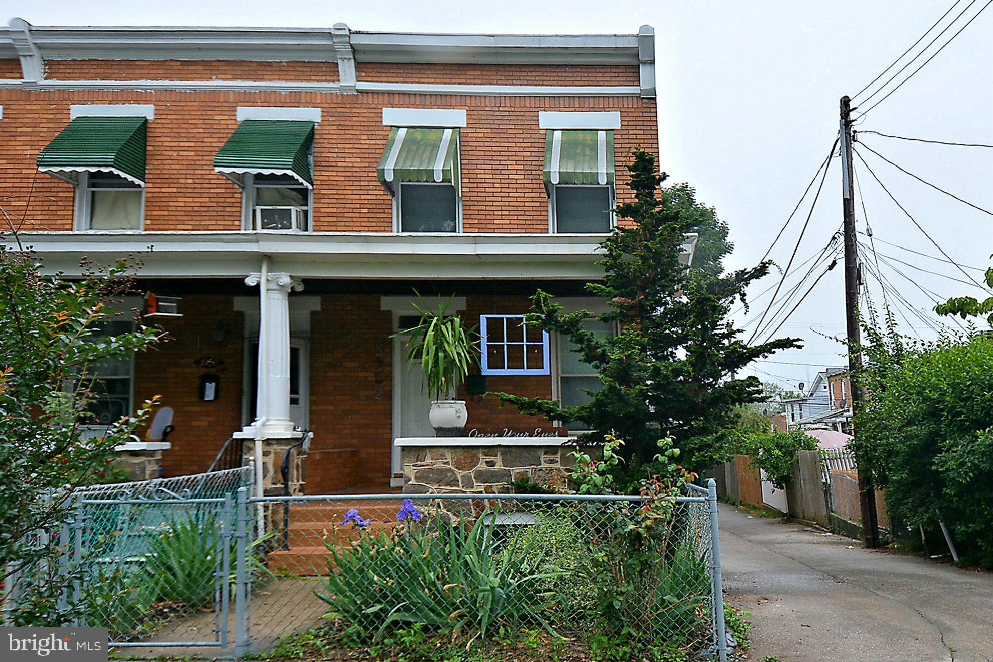 HAMPDEN HISTORIC DISTRICT - Residential