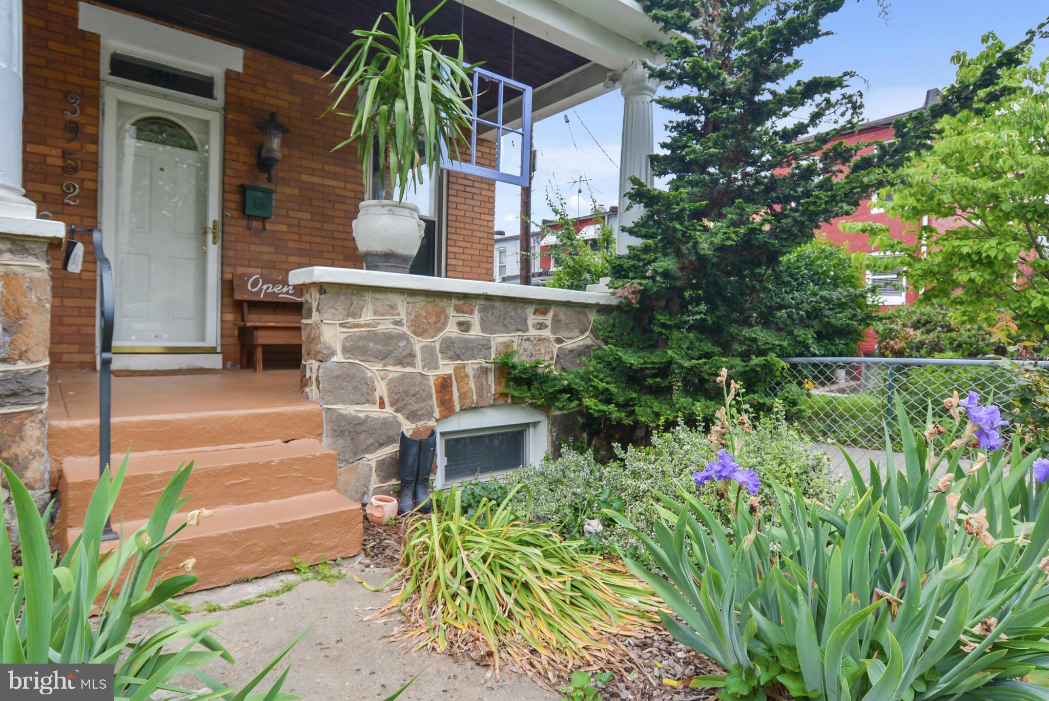 HAMPDEN HISTORIC DISTRICT - Residential