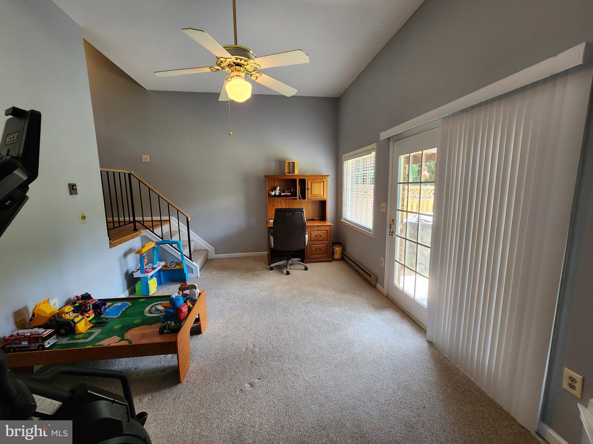 NORTH GATE TOWNE HOMES - Residential