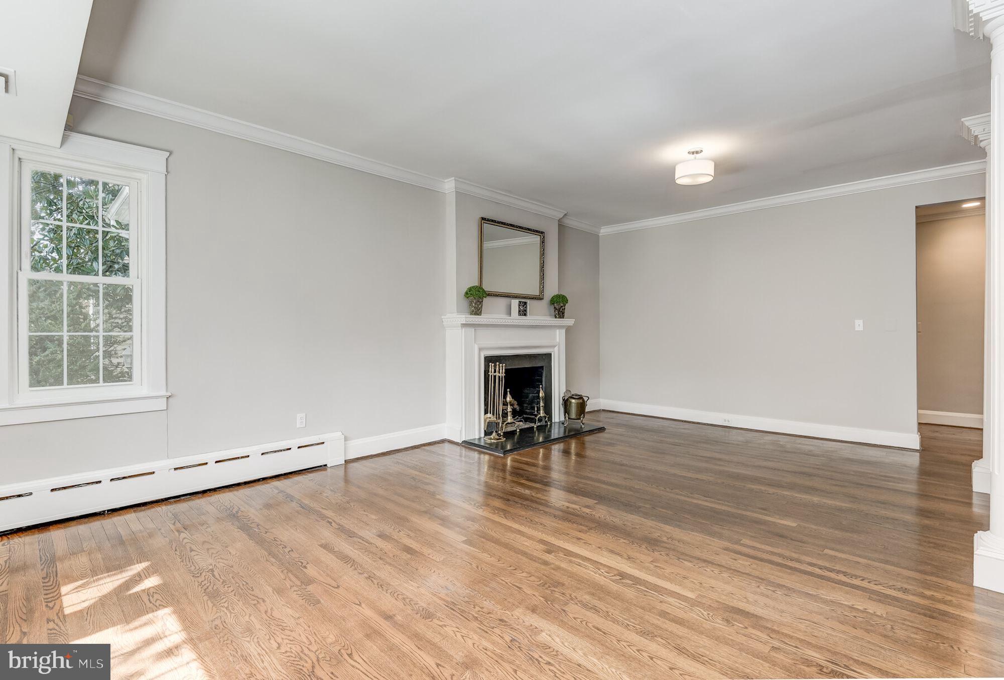 CHEVY CHASE - Residential