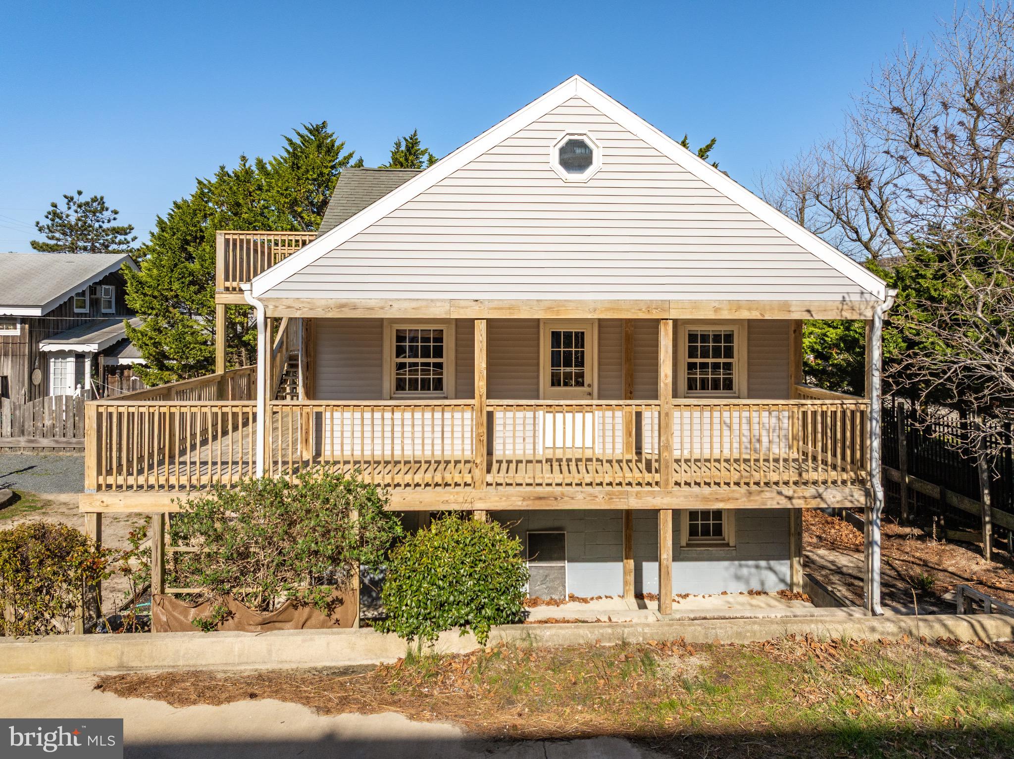 10 34TH STREET A