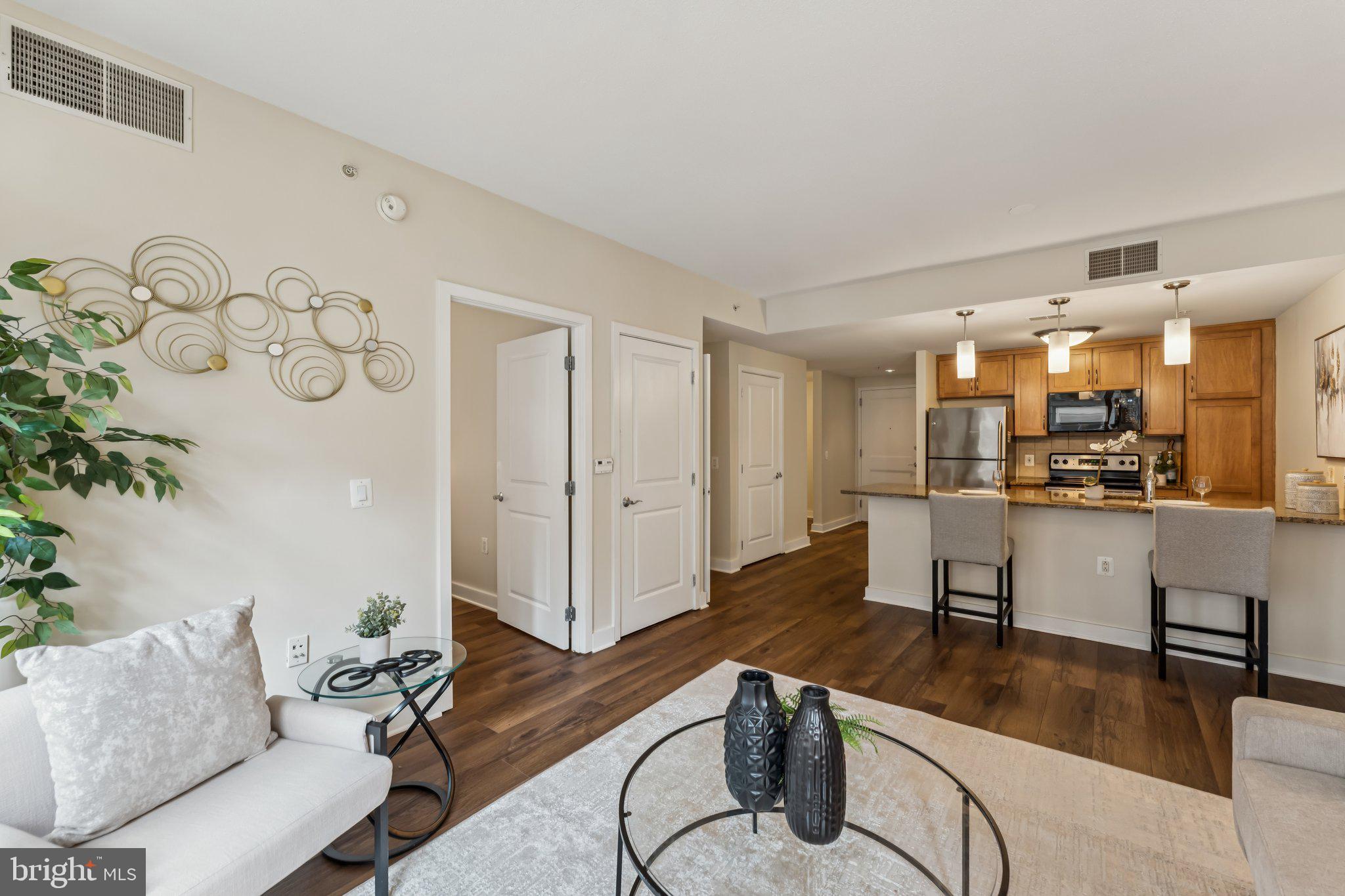 888 N QUINCY STREET 409