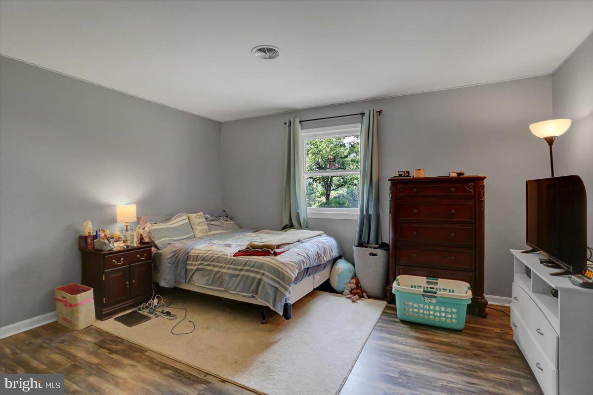 GREENE KNOLLS - Residential