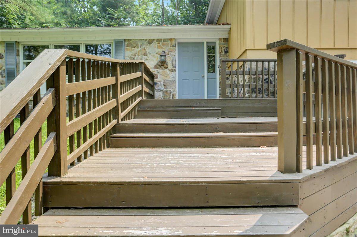 GREENE KNOLLS - Residential