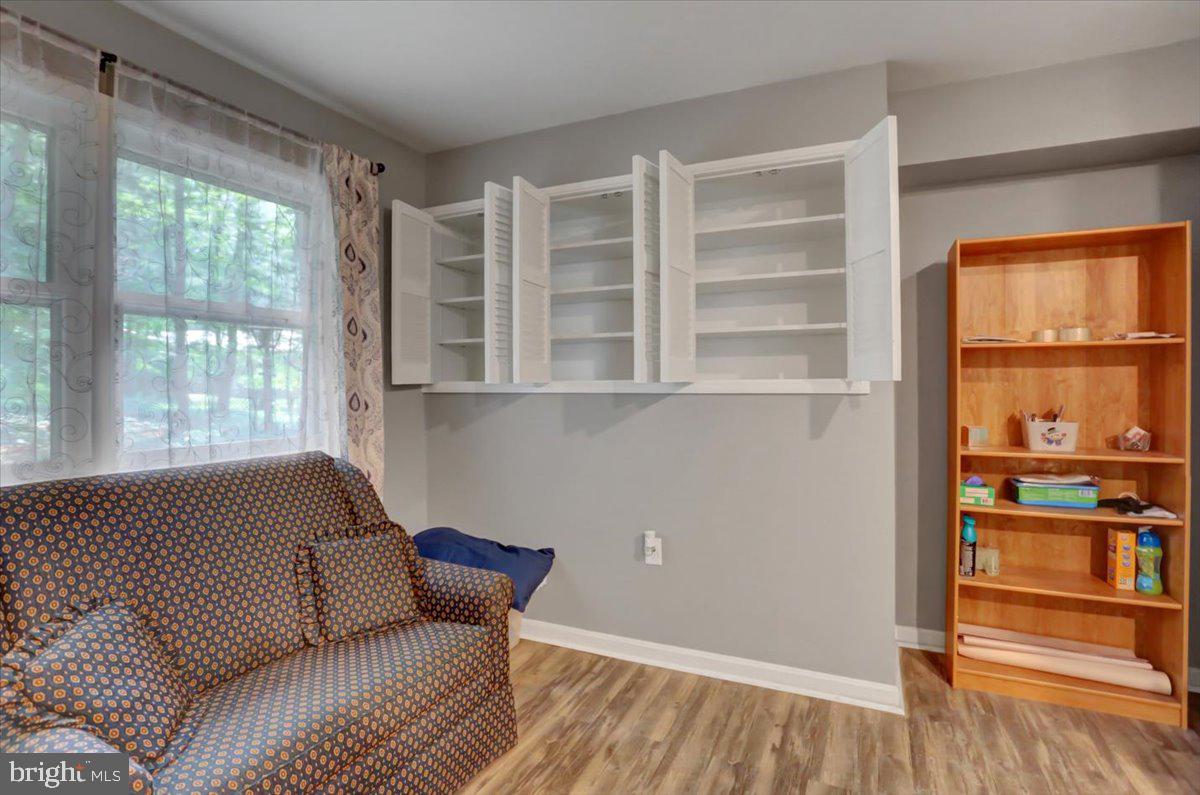 GREENE KNOLLS - Residential
