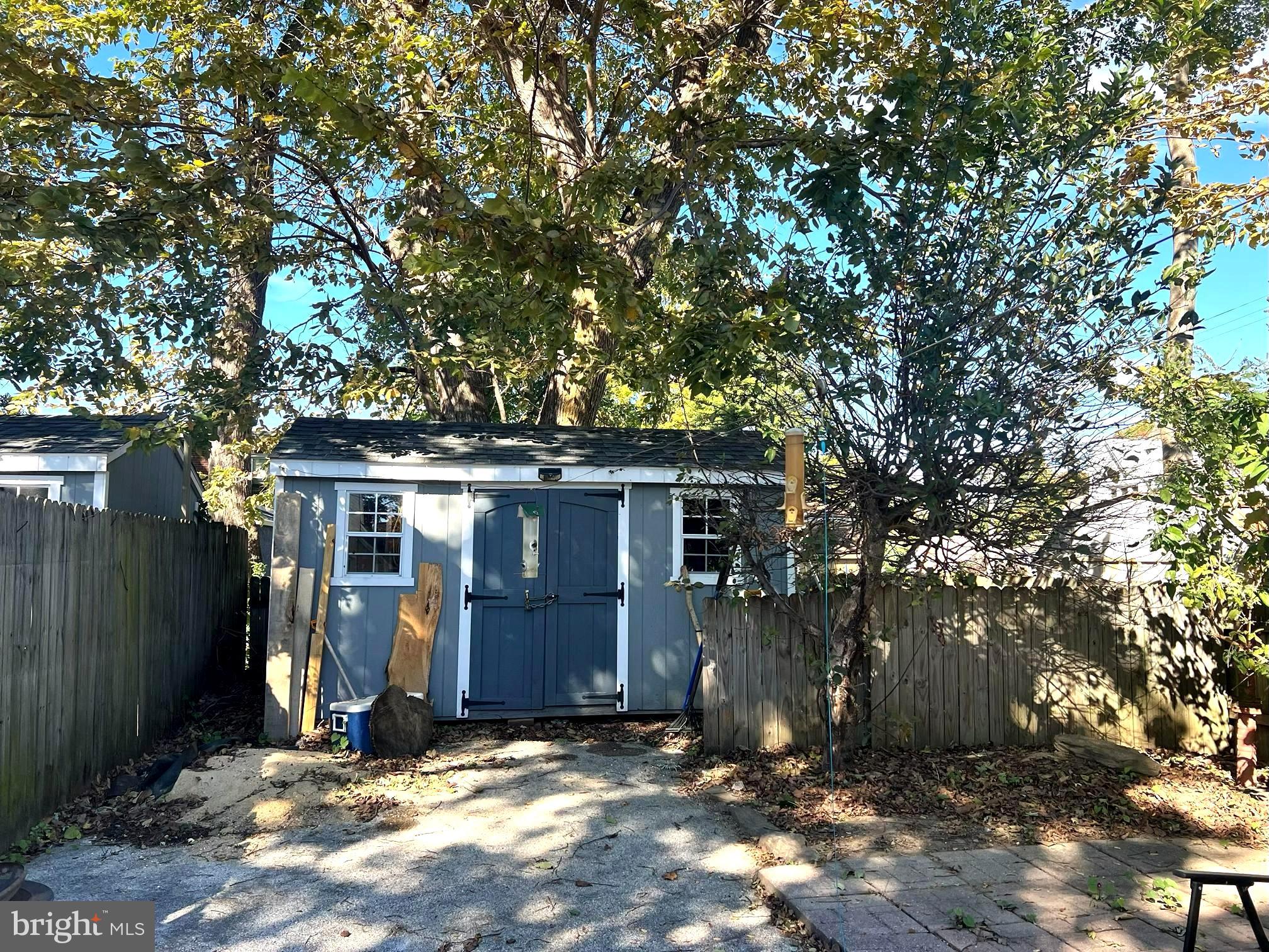 FIVE POINTS - Residential