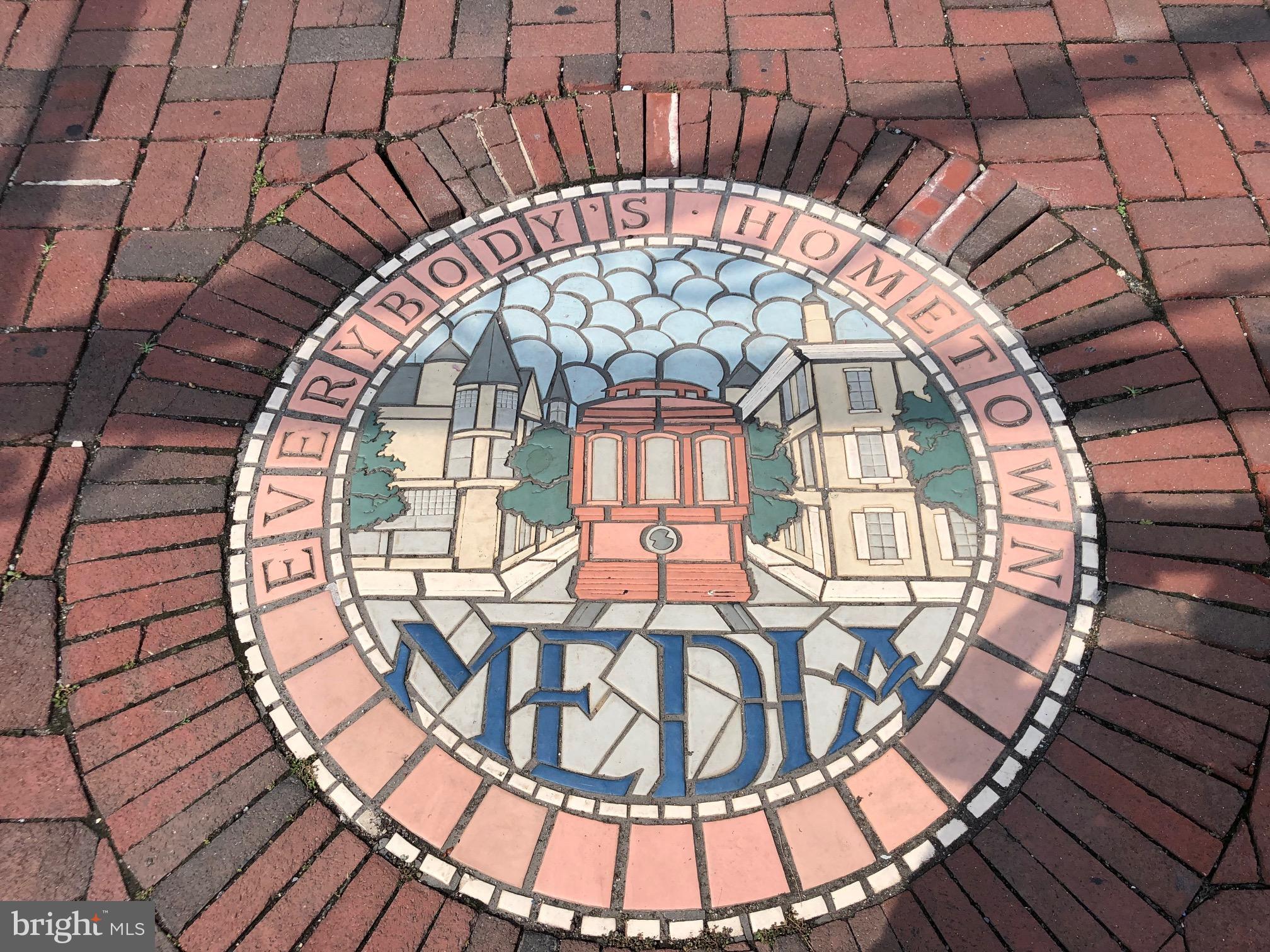 FIVE POINTS - Residential