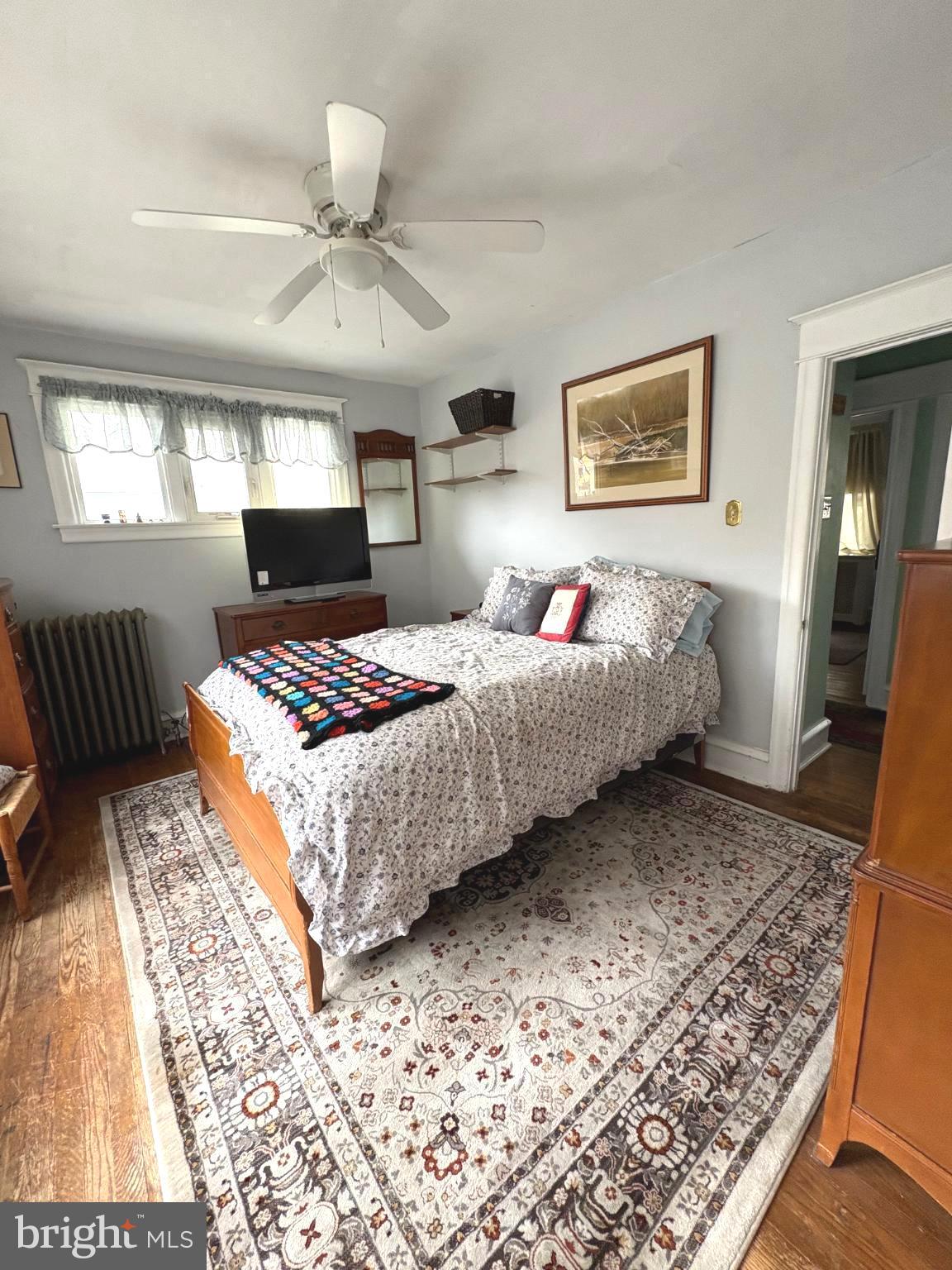 FIVE POINTS - Residential