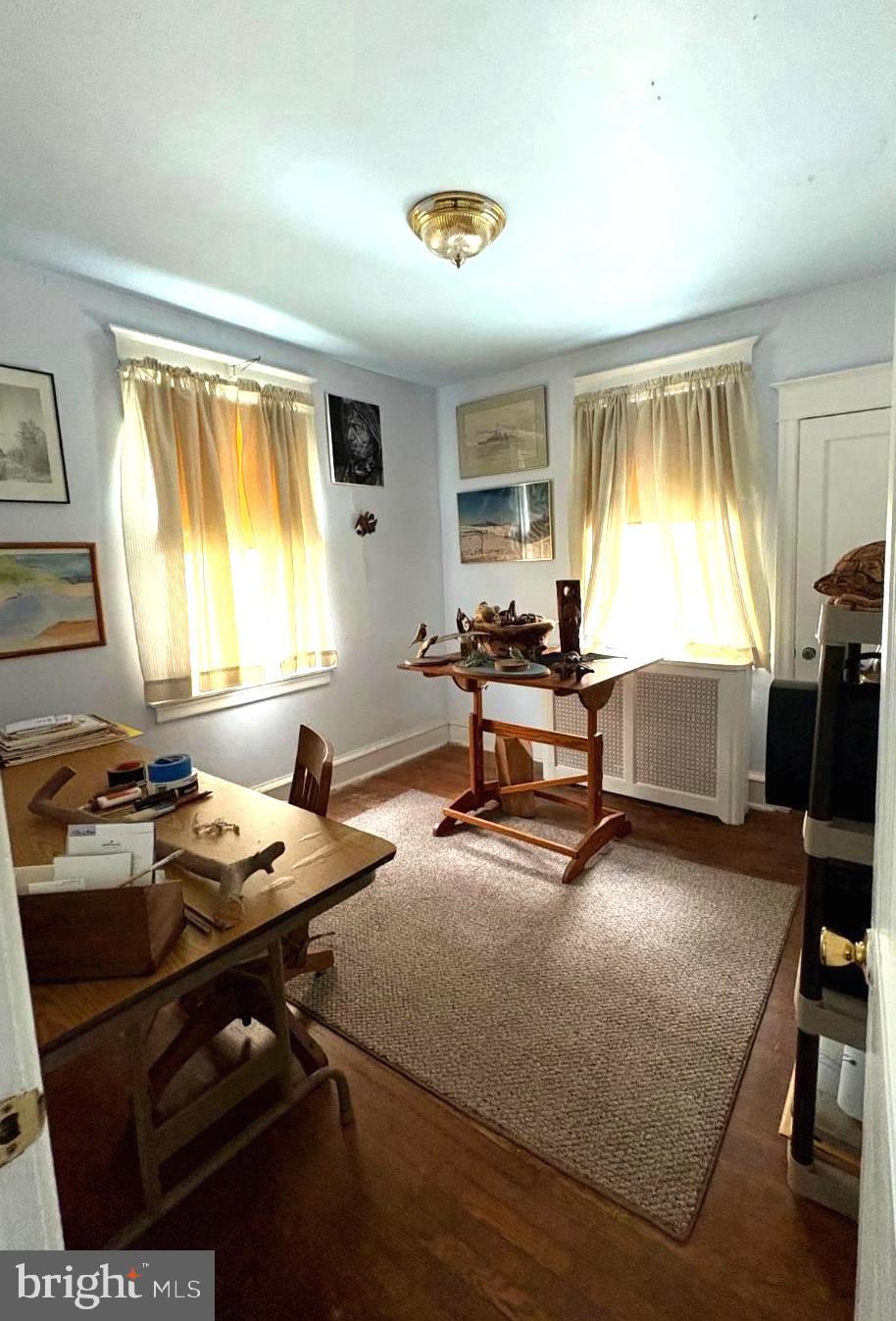 FIVE POINTS - Residential