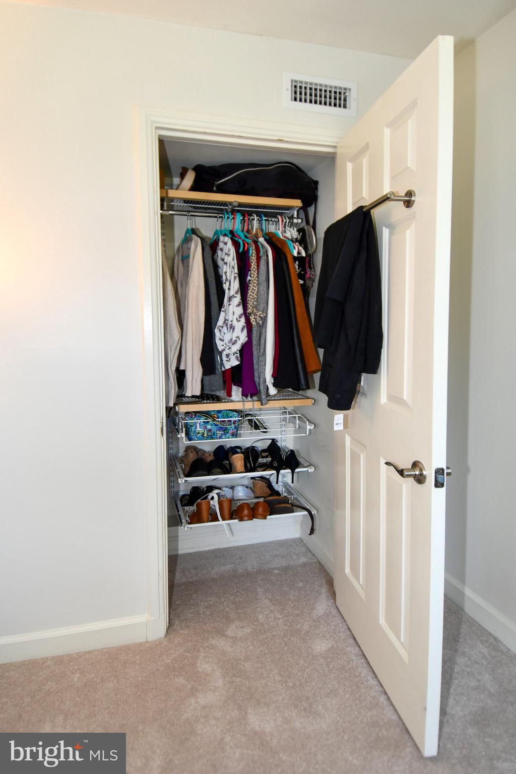 FAIRLINGTON VILLAGES - Residential