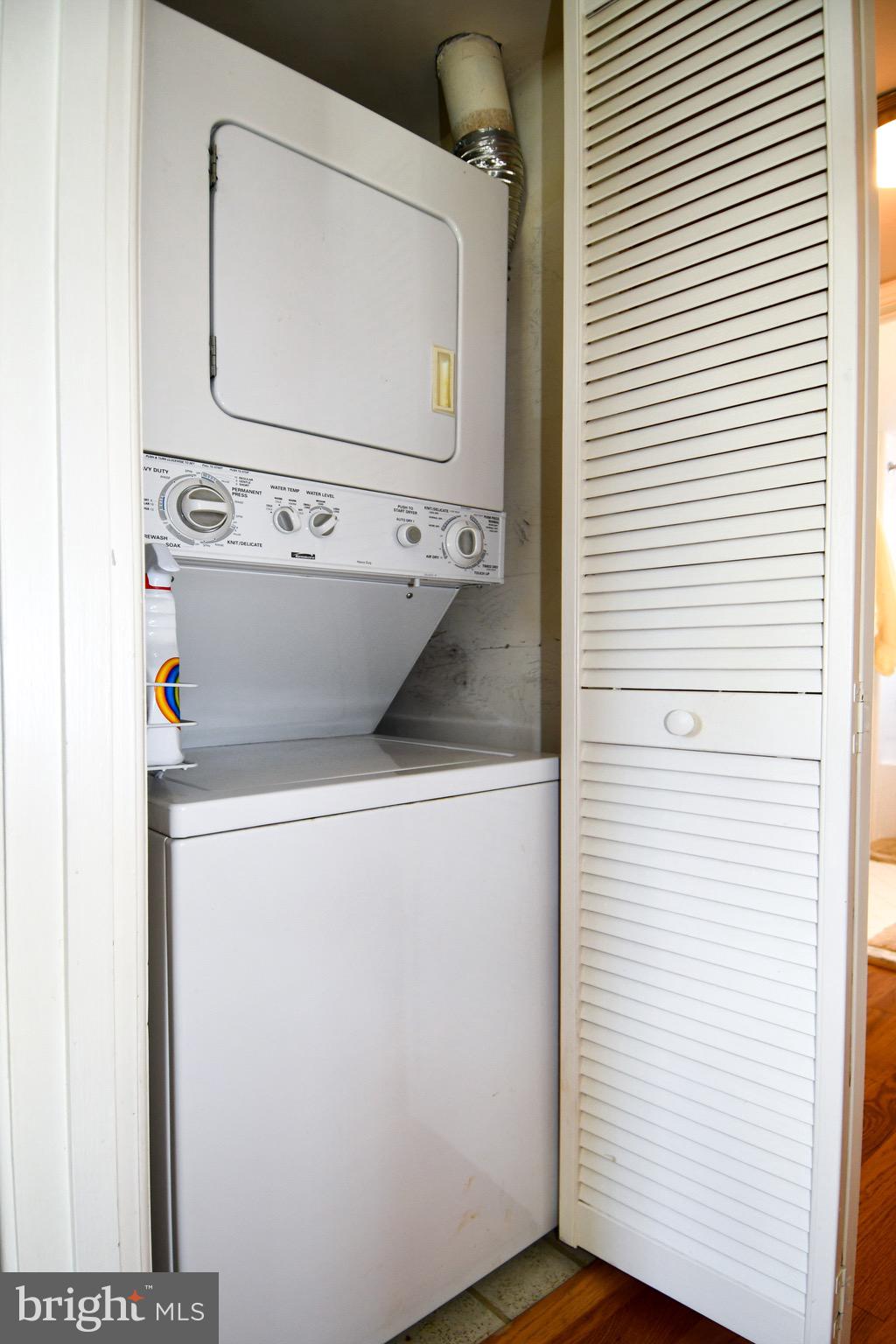 FAIRLINGTON VILLAGES - Residential