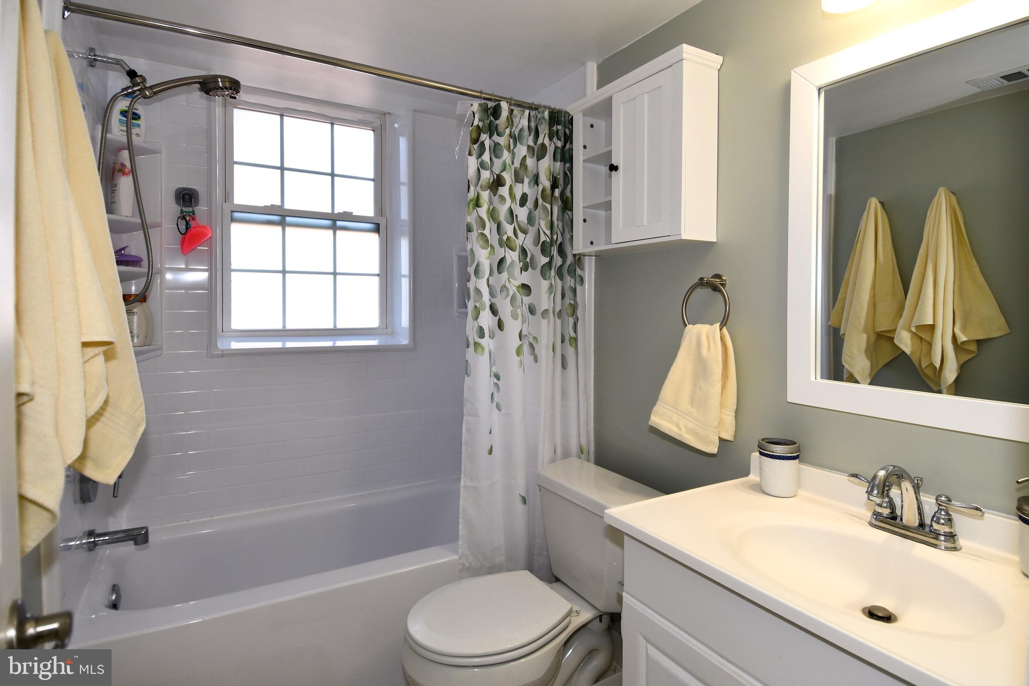 FAIRLINGTON VILLAGES - Residential