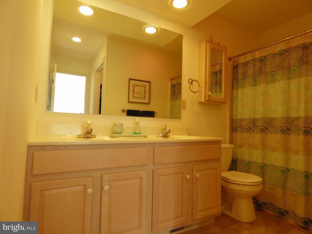 BRADFORD RUN - Residential