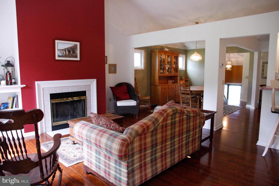 BRADFORD RUN - Residential