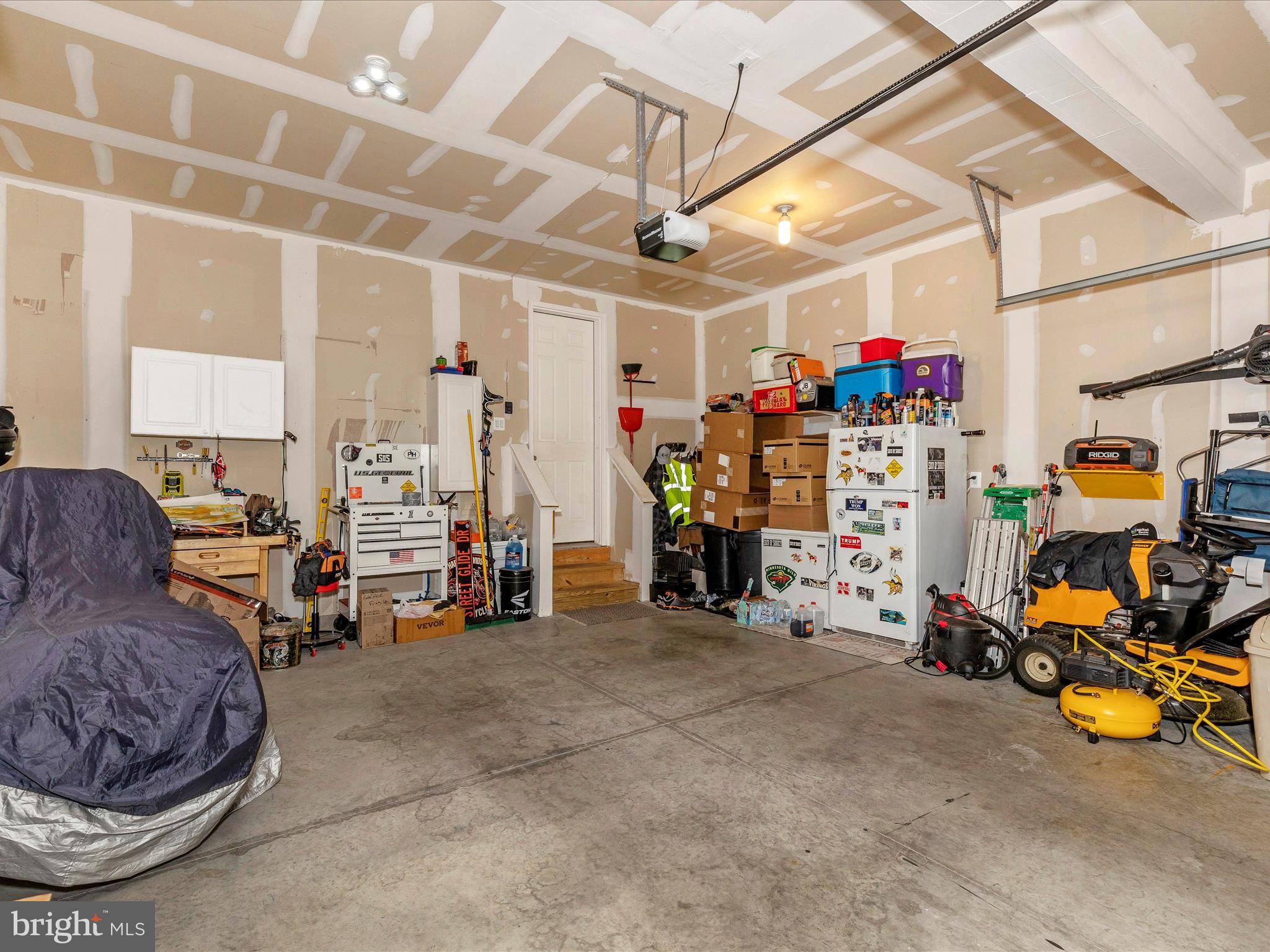 WARM SPRING RIDGE - Residential