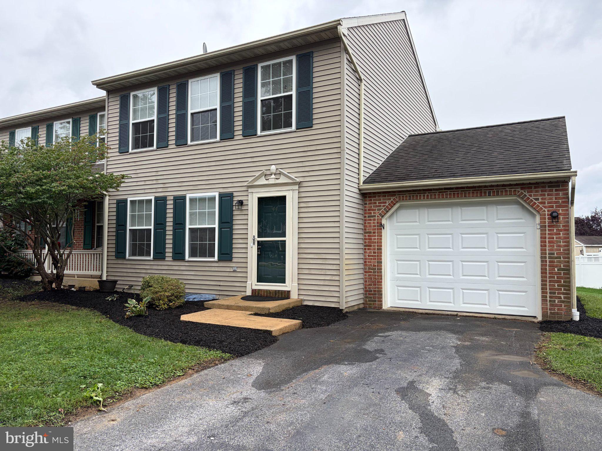 44 ASHLEY DRIVE