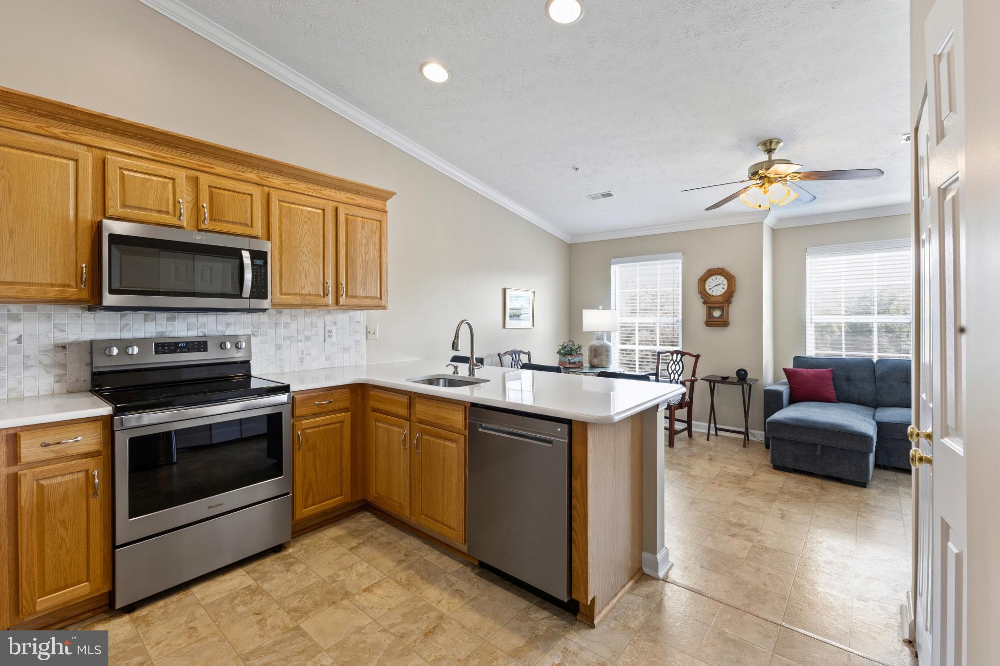 308 WILLRICH CIRCLE J