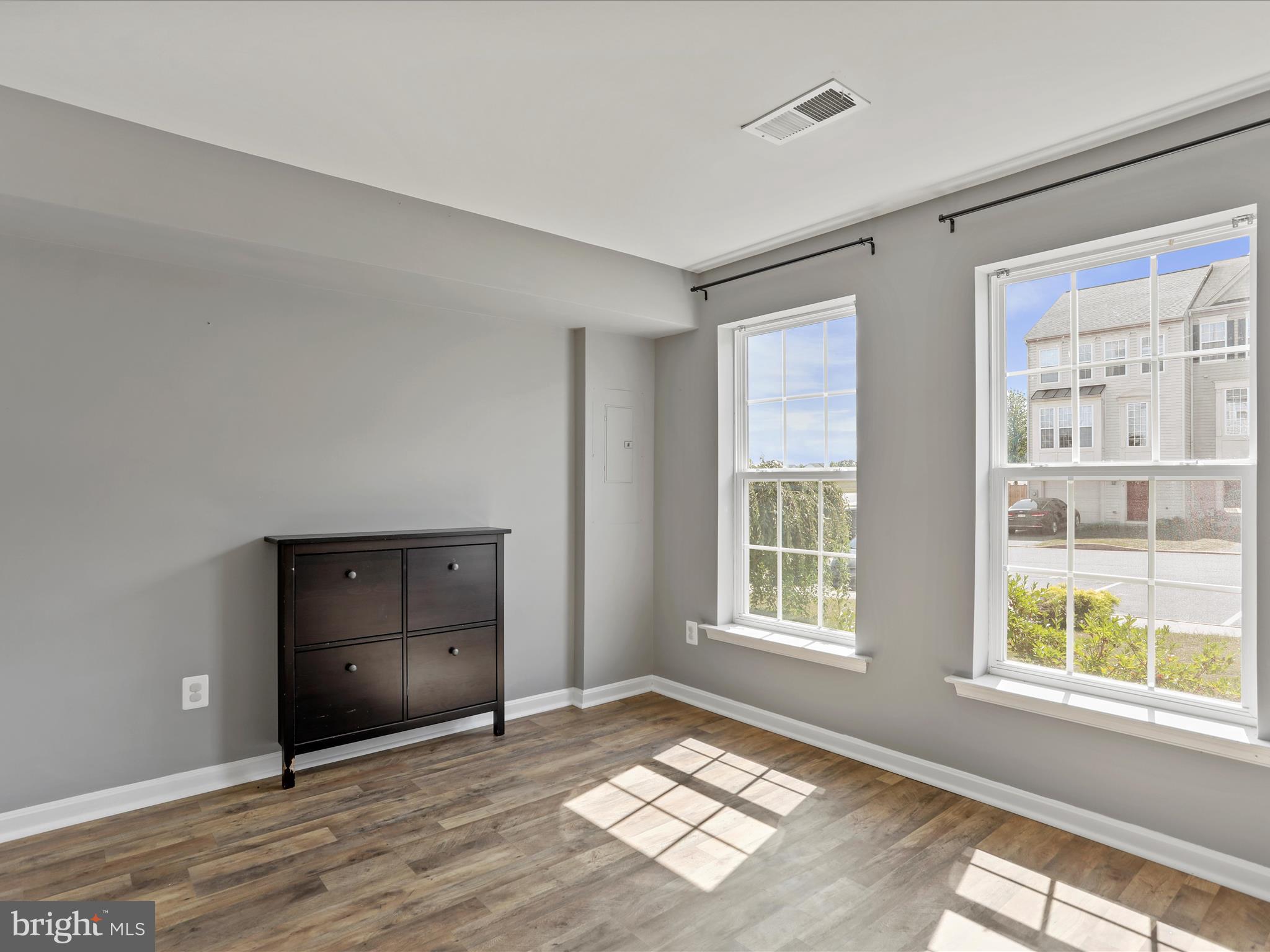 BERKELEY RIDGE - Residential