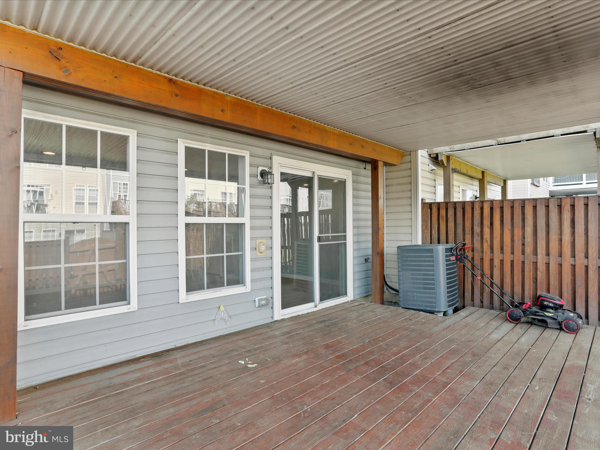 BERKELEY RIDGE - Residential