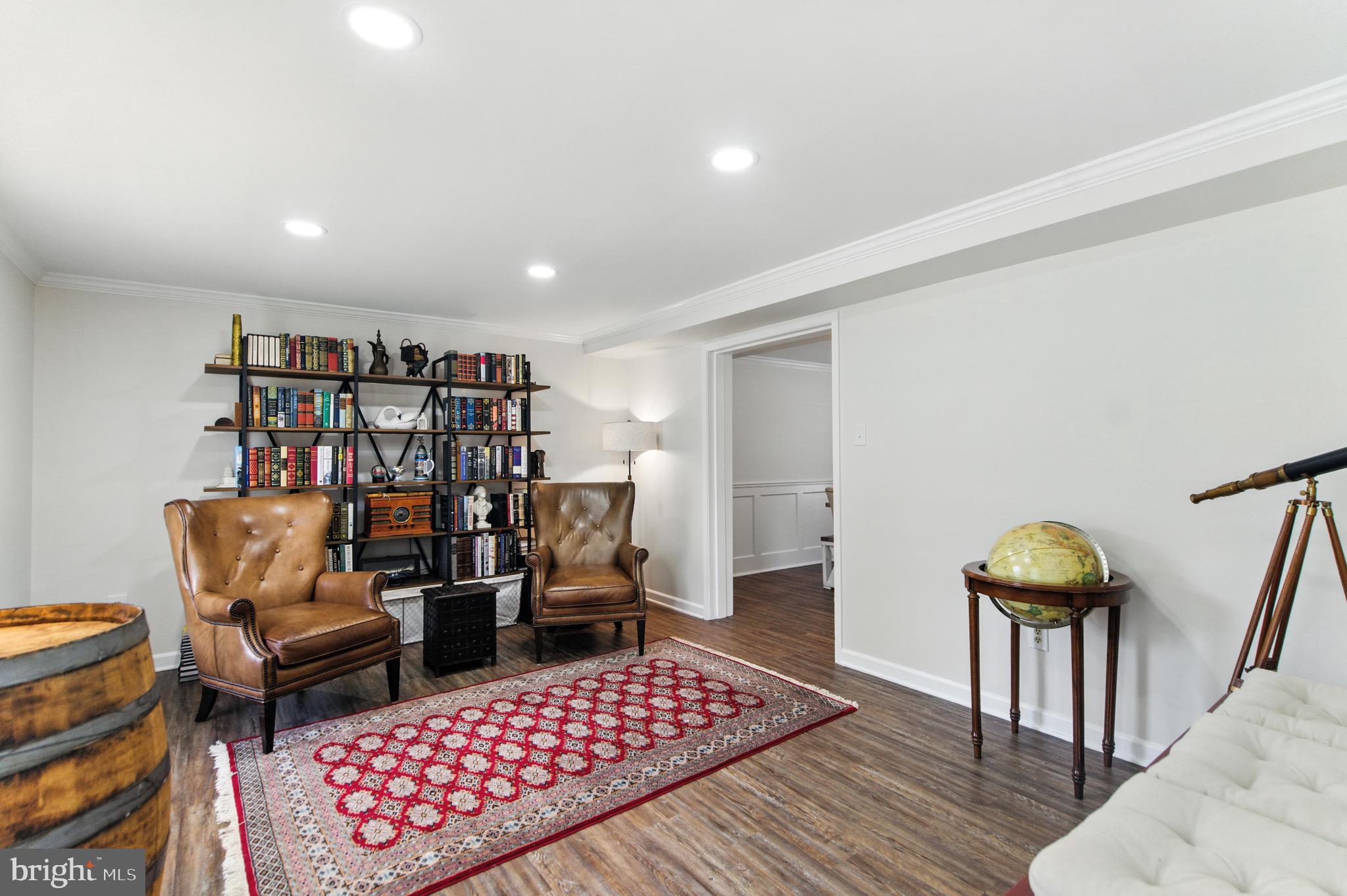 330 S 15TH STREET
