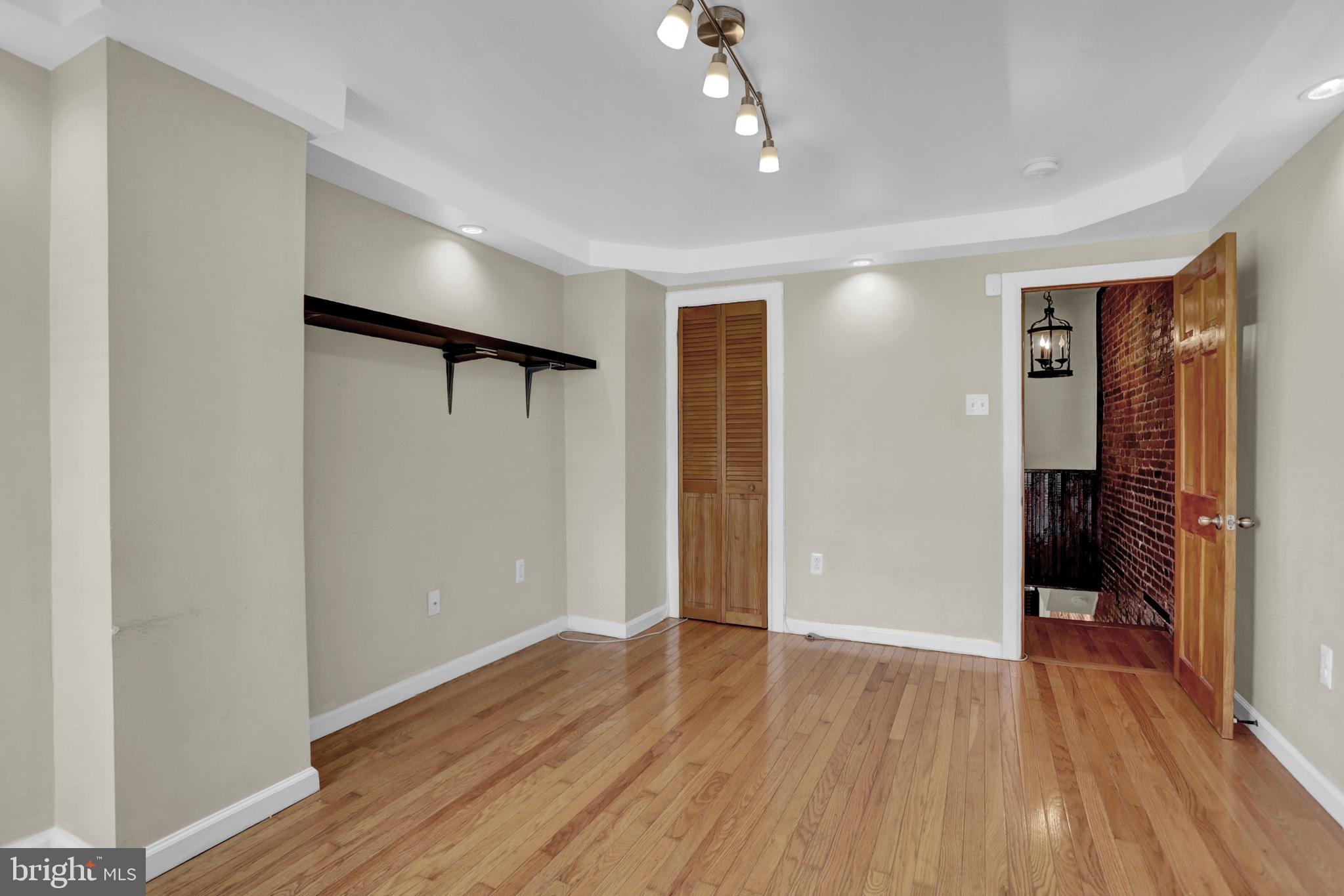 JOHNS HOPKINS - Residential