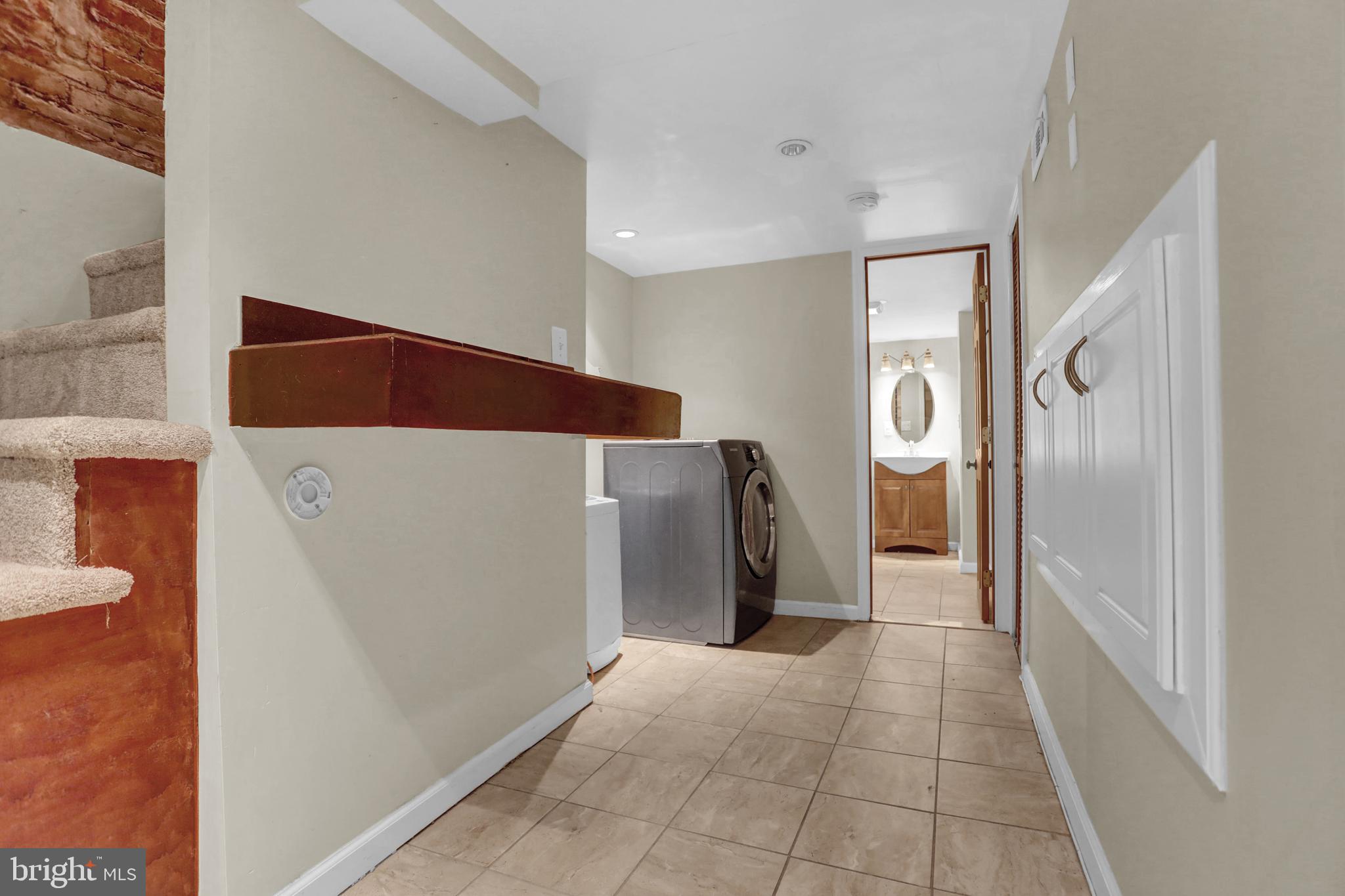 JOHNS HOPKINS - Residential