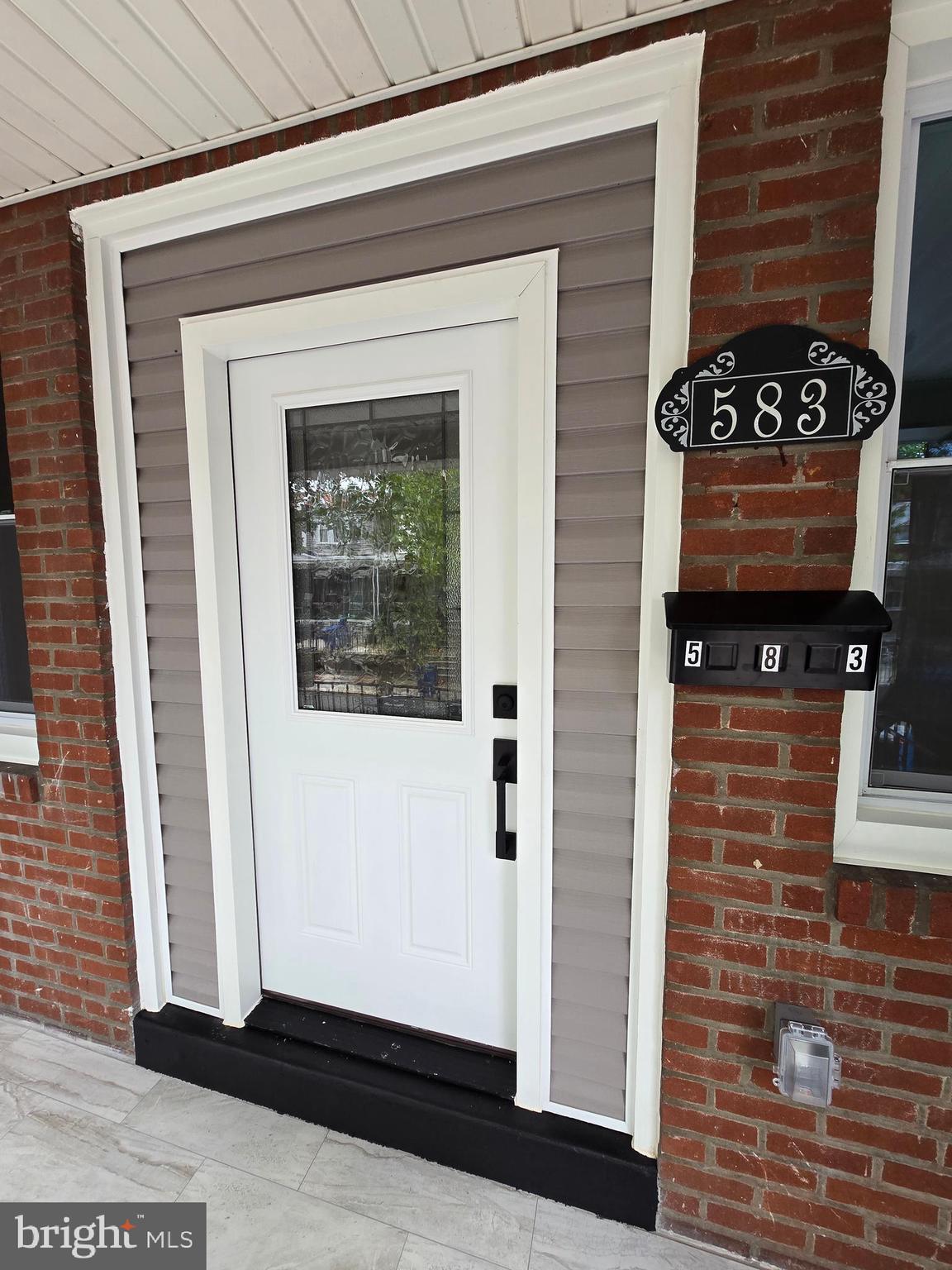 LAWNCREST - Residential