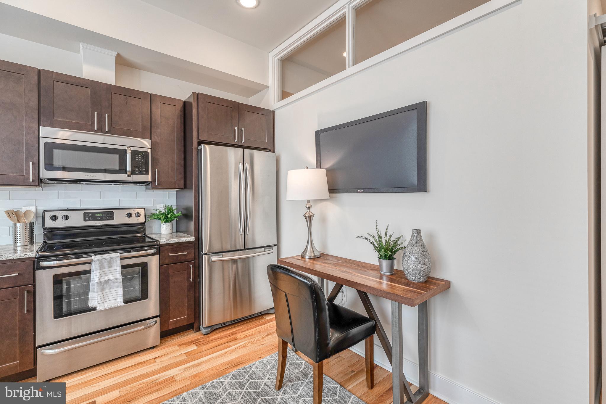 GRADUATE HOSPITAL - Residential Lease