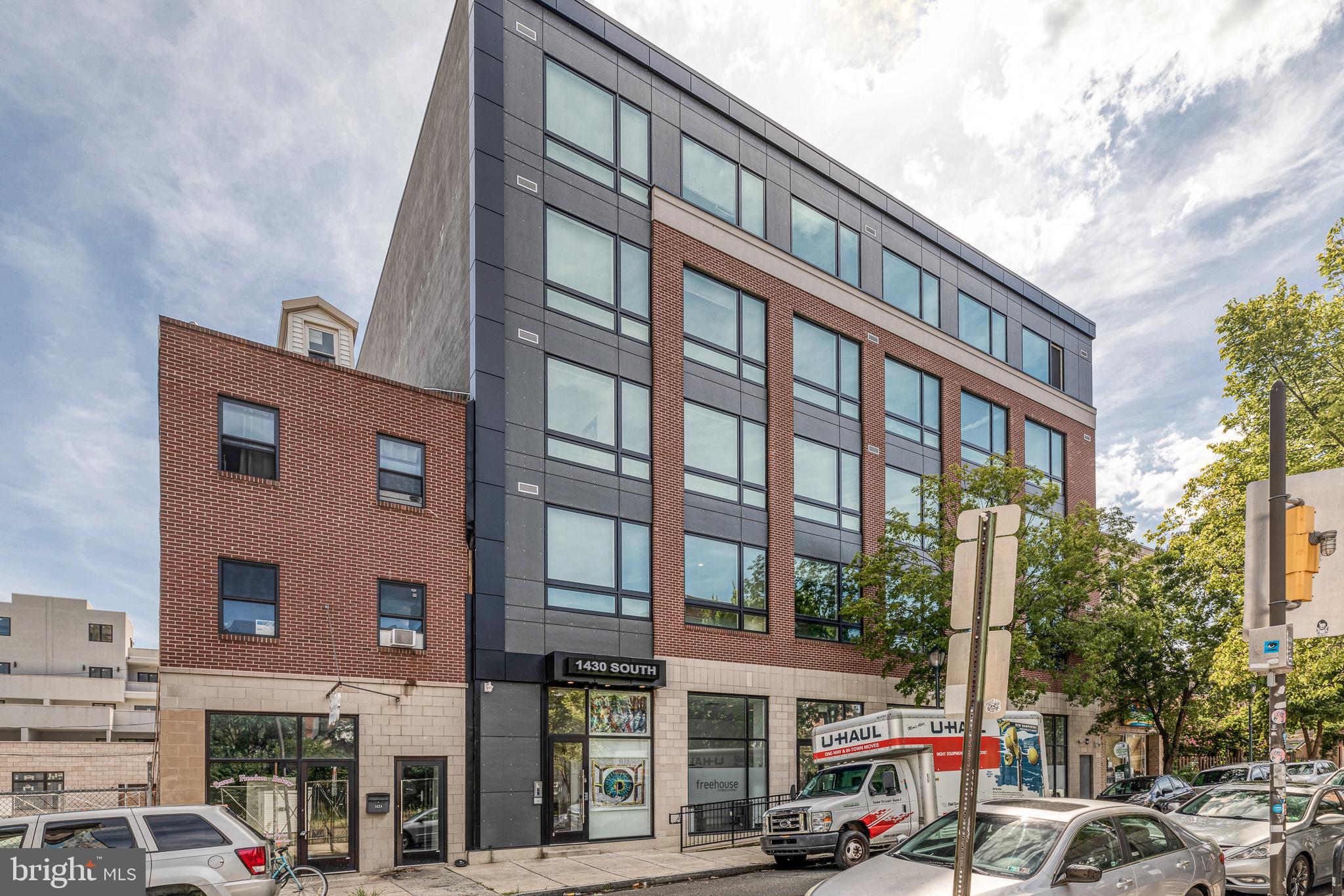 GRADUATE HOSPITAL - Residential Lease