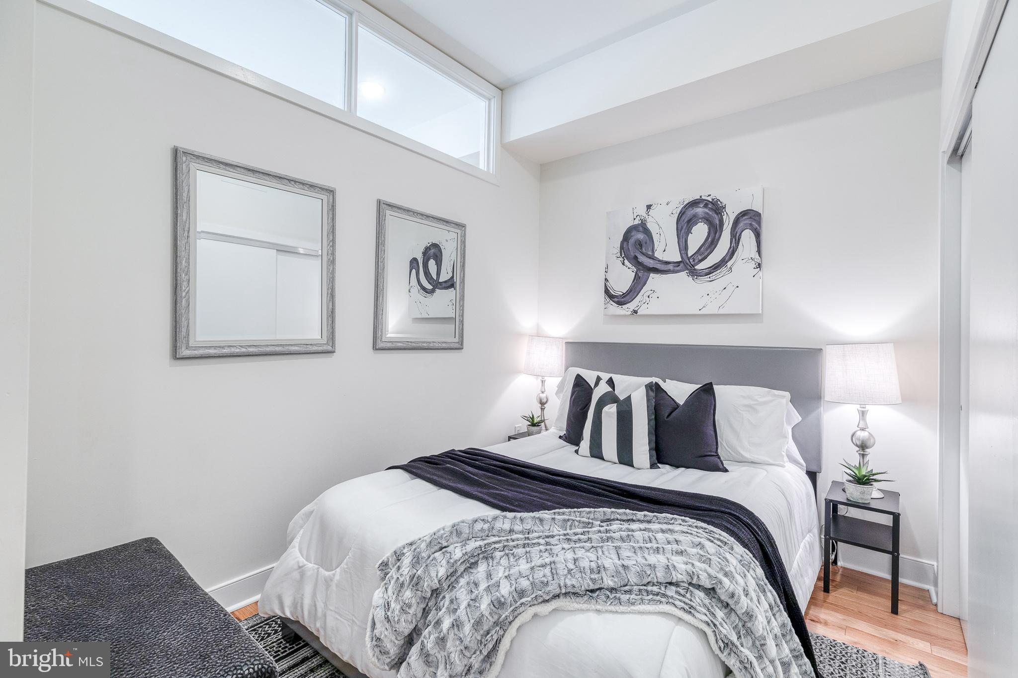 GRADUATE HOSPITAL - Residential Lease