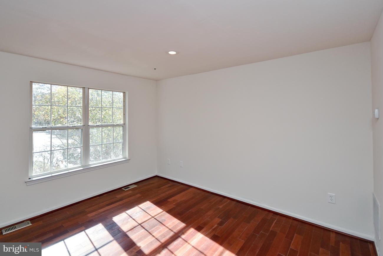 FOREST RUN - Residential