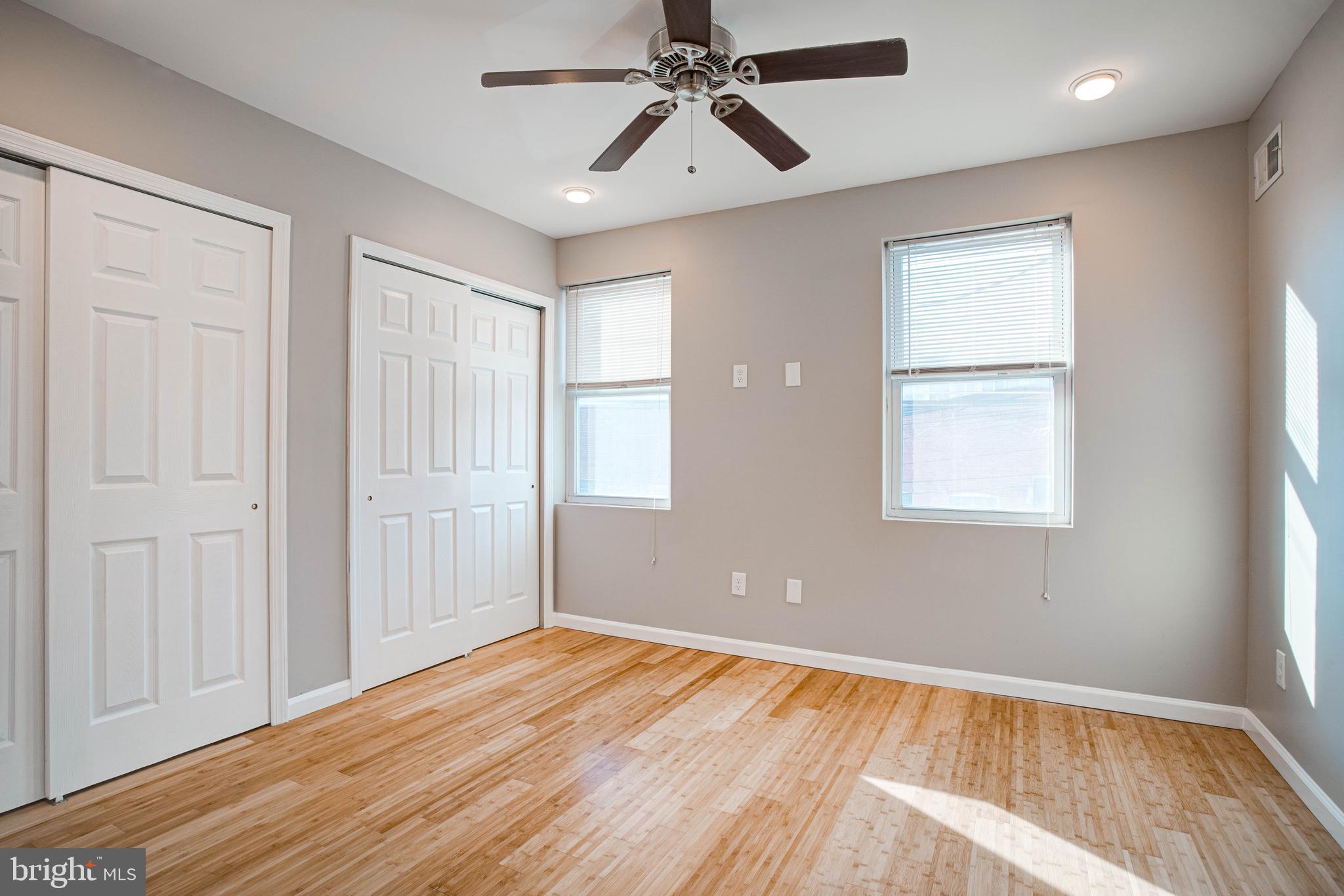 EAST KENSINGTON - Residential