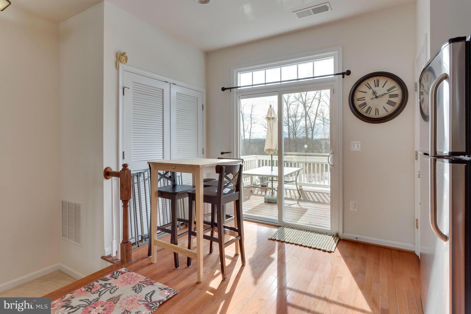 POWELLS RUN VILLAGE - Residential