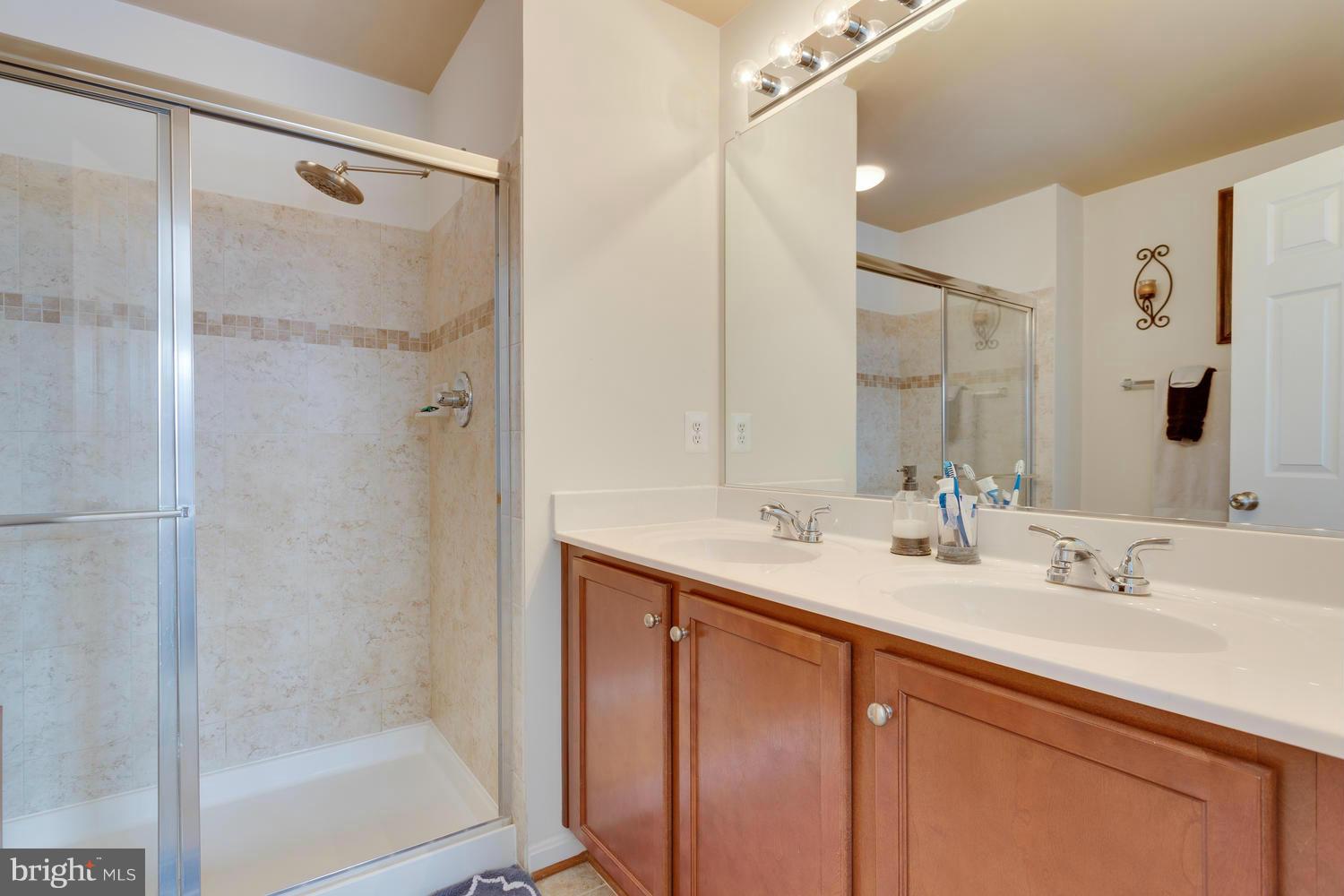 POWELLS RUN VILLAGE - Residential