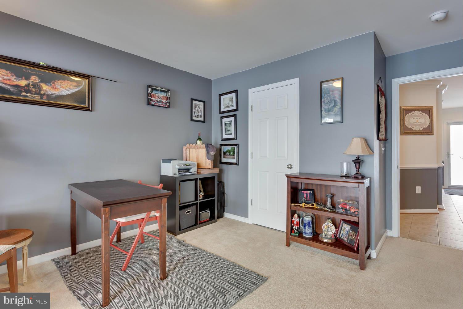 POWELLS RUN VILLAGE - Residential