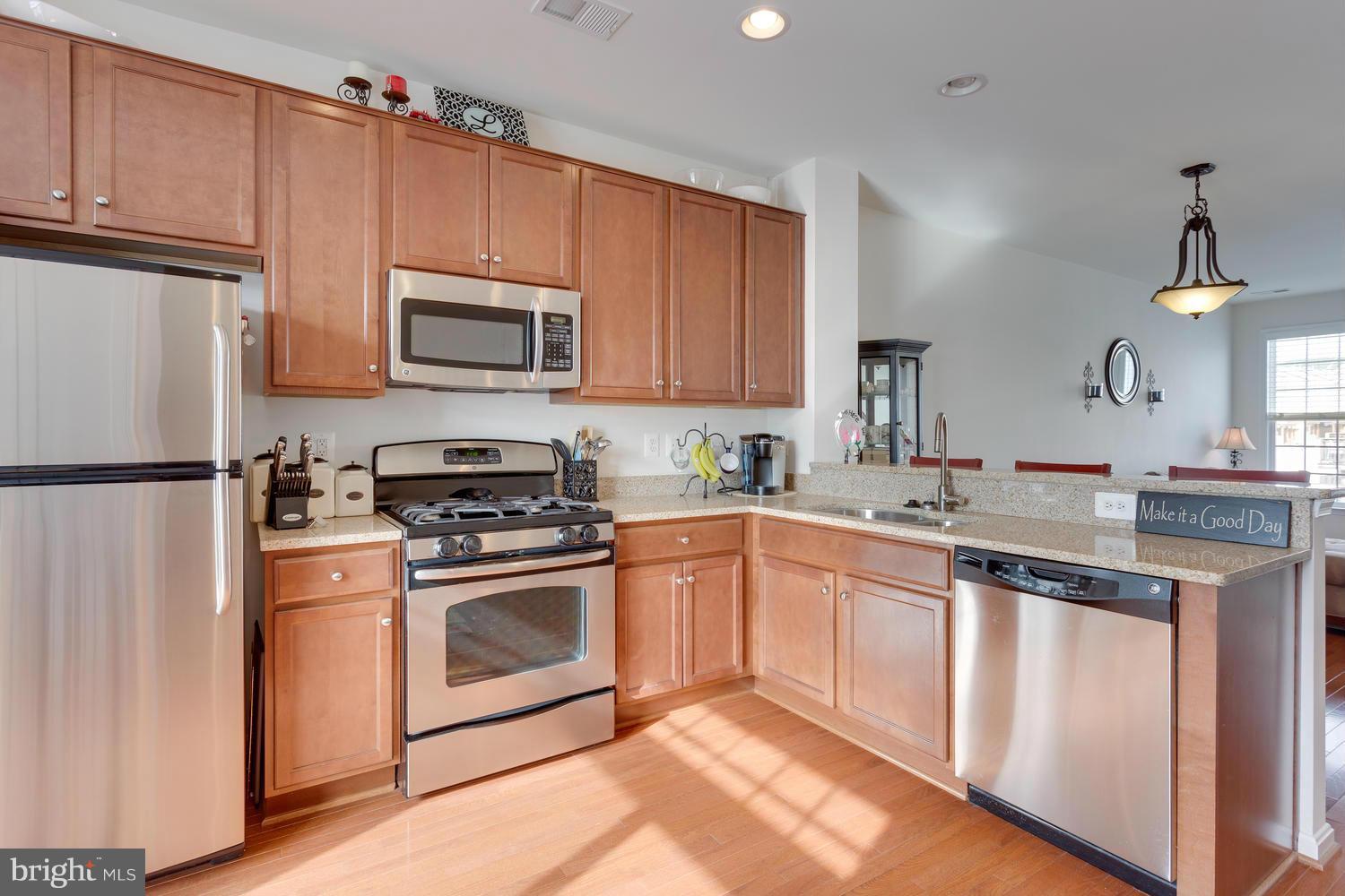 POWELLS RUN VILLAGE - Residential